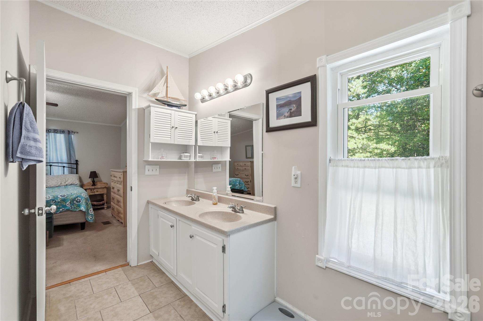 10200 Fink Road Property Photo 25