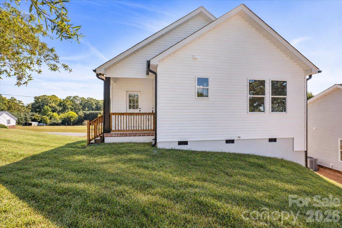 804 Evergreen Avenue Property Photo 32