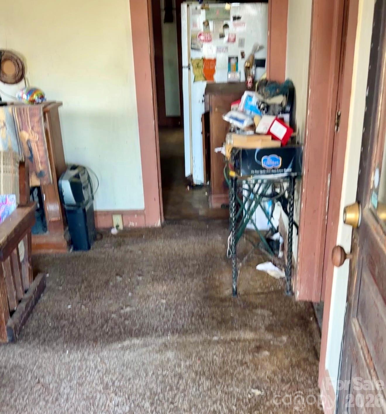 302 33rd Street Property Photo 4