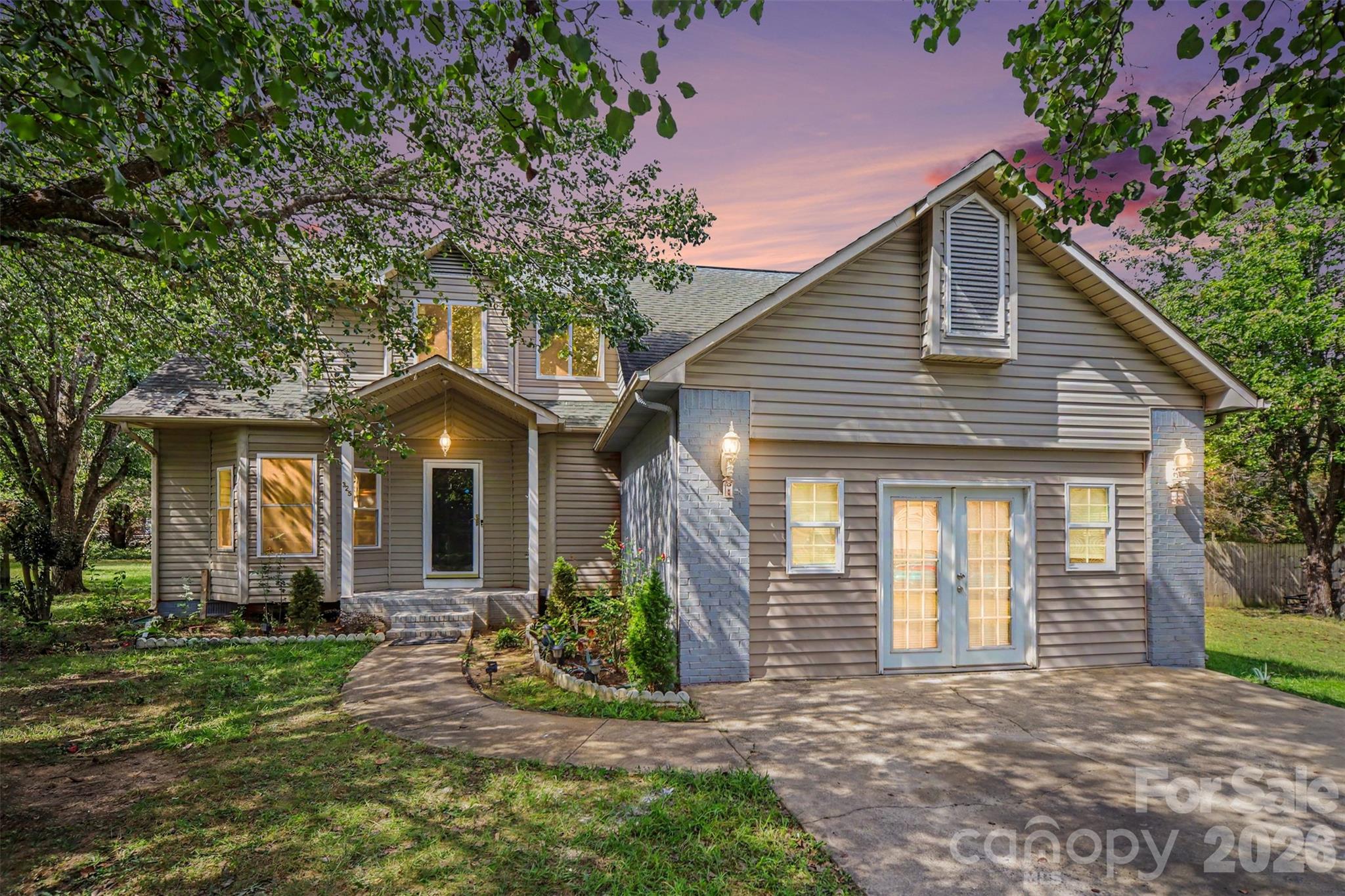 325 Briarcliff Road Property Photo 2