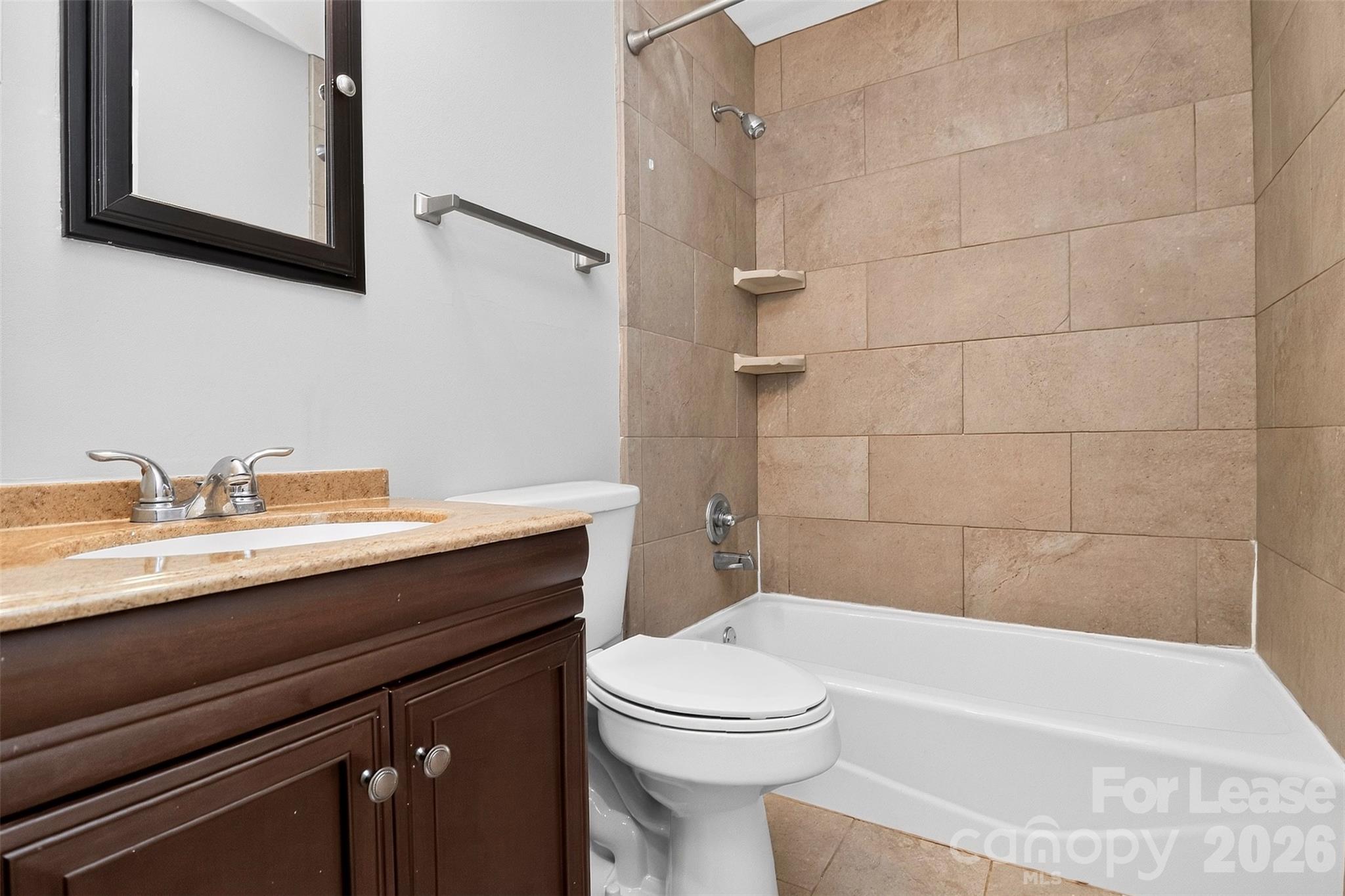 1908 Woodcrest Avenue Property Photo 27
