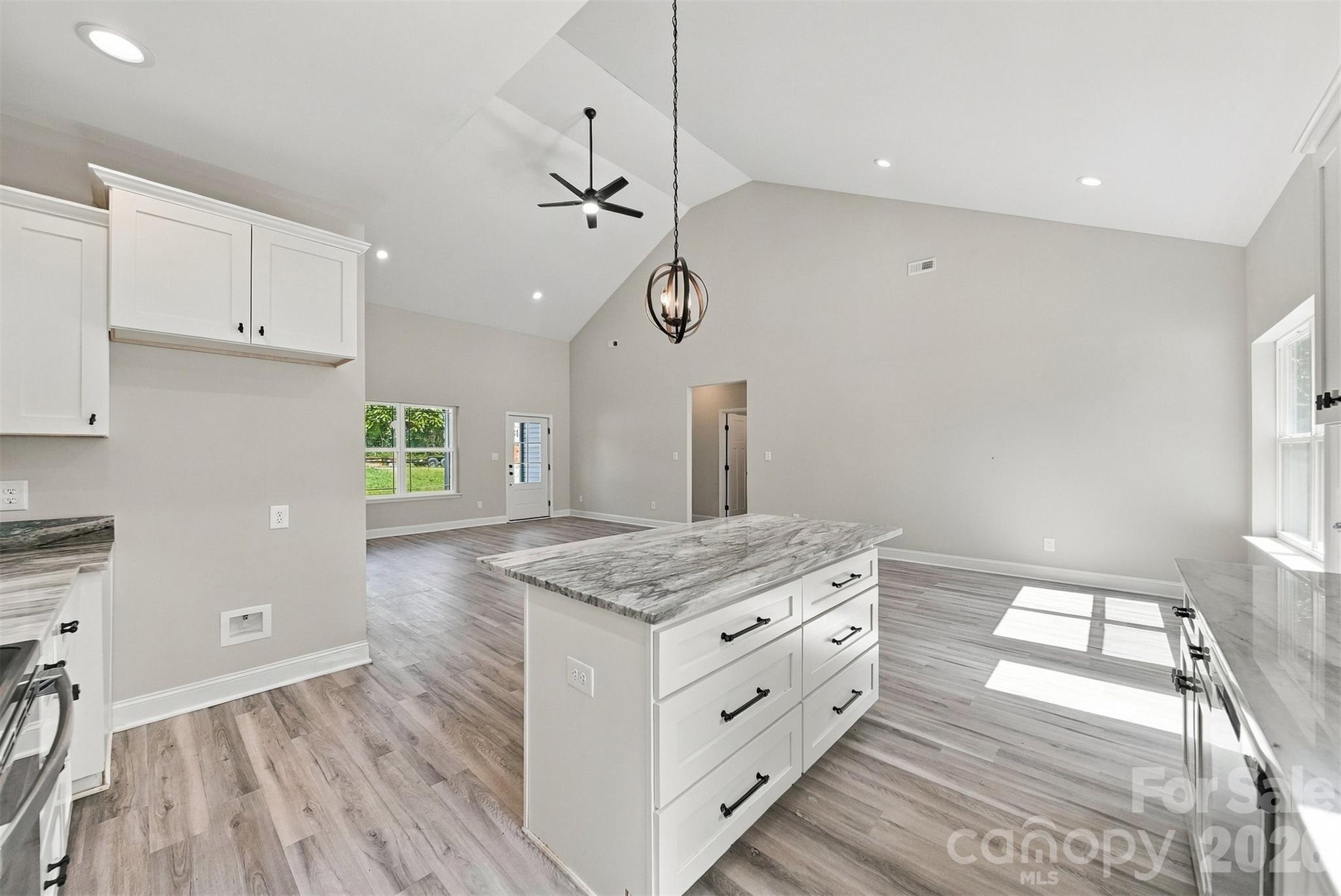 189 Sweet Cherry Lane Property Photo 8