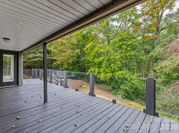 1824 Chrosaro Place Property Photo 8