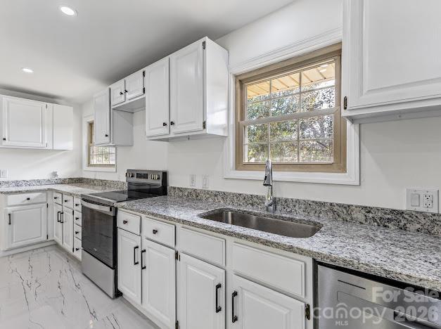 1824 Chrosaro Place Property Photo 13