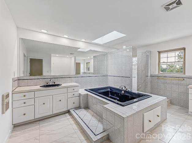 1824 Chrosaro Place Property Photo 34