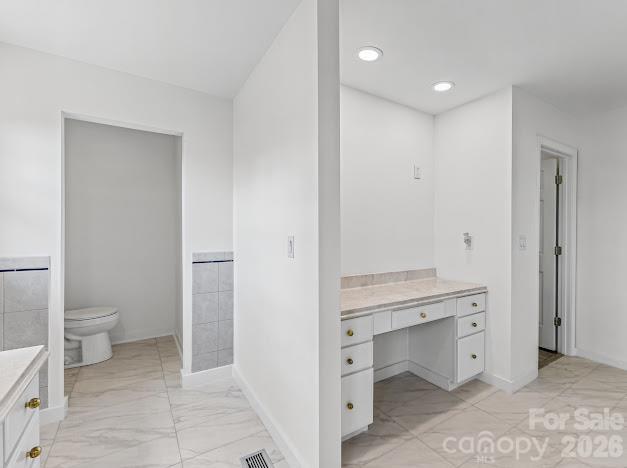 1824 Chrosaro Place Property Photo 36