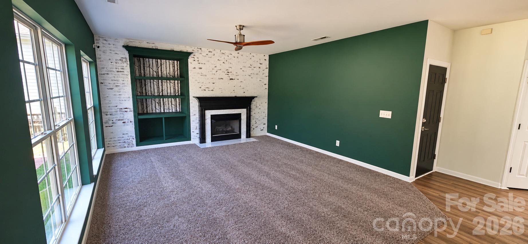 4954 Riverview Drive Property Photo 2