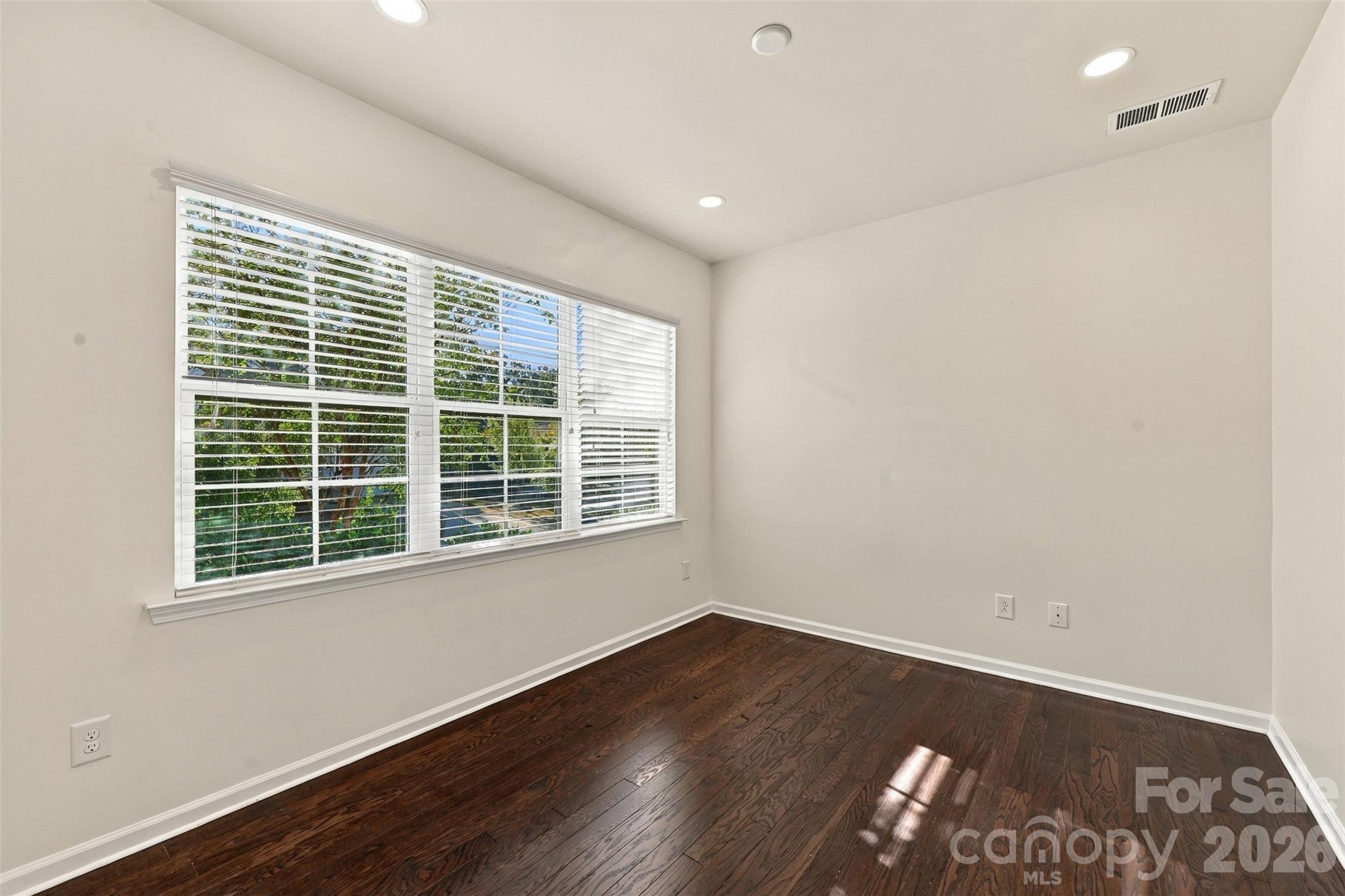 11709 Maher Lane Property Photo 6