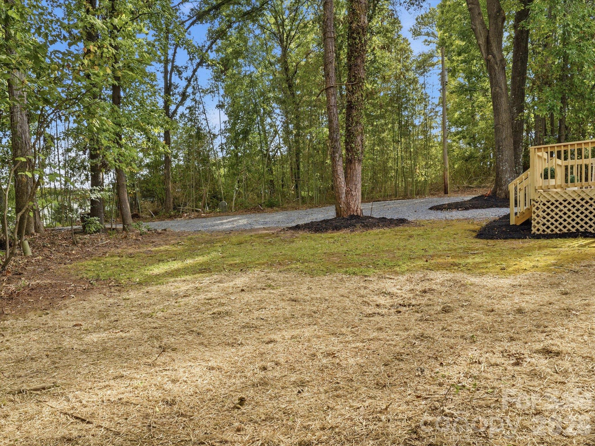 106 Mimosa Lane Property Photo 33