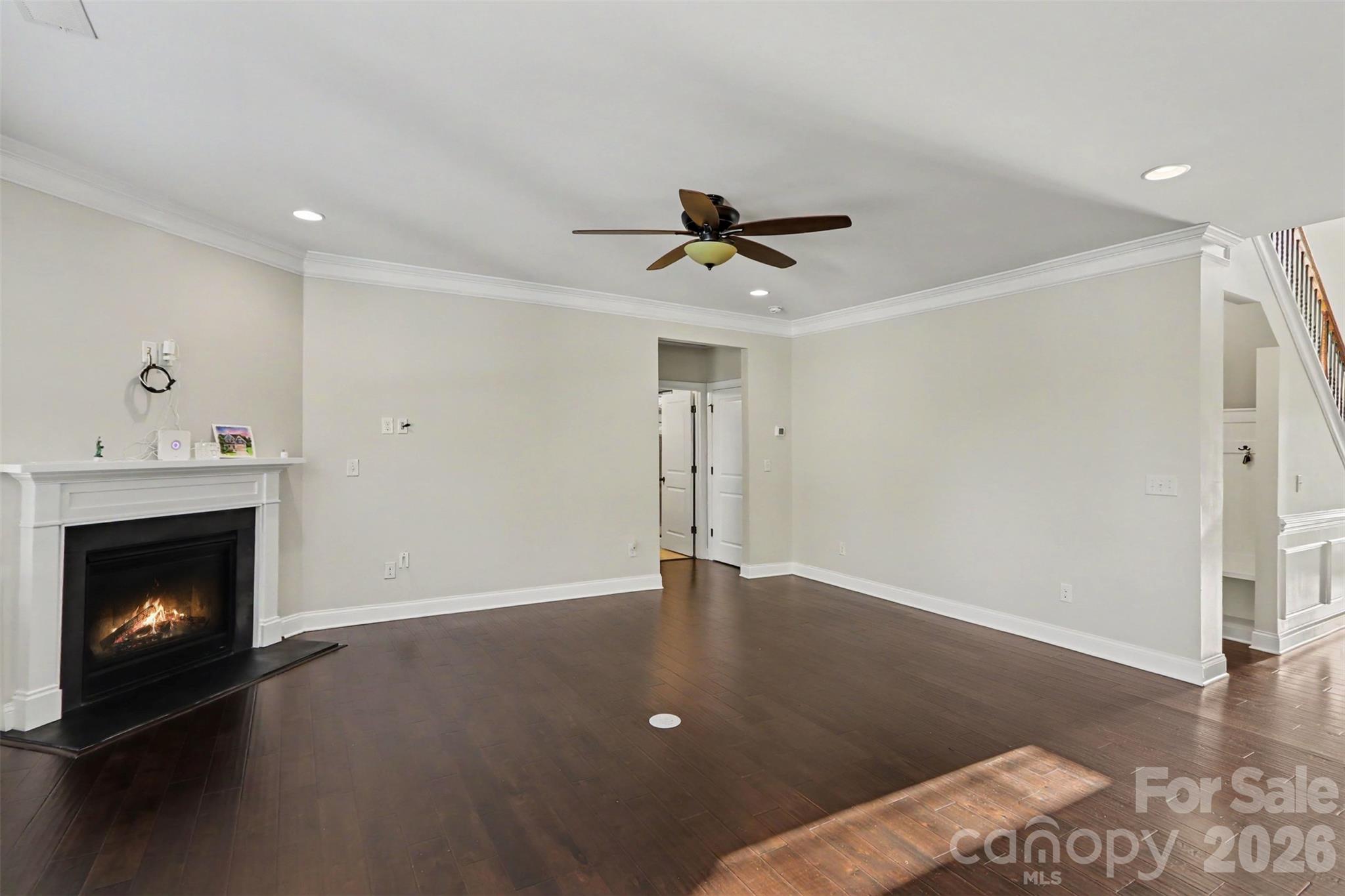 1518 Fieldwood Drive Property Photo 6