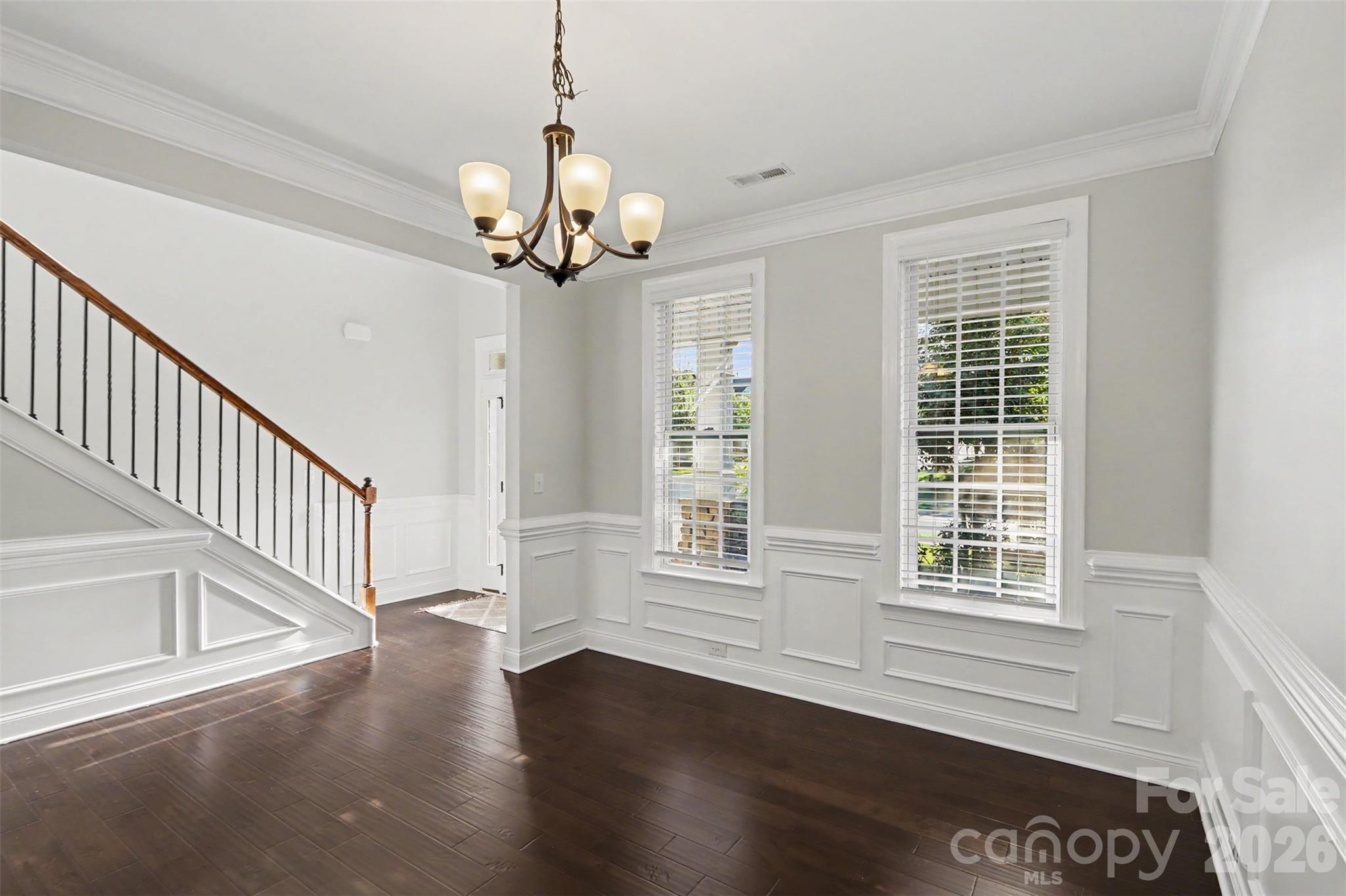 1518 Fieldwood Drive Property Photo 8