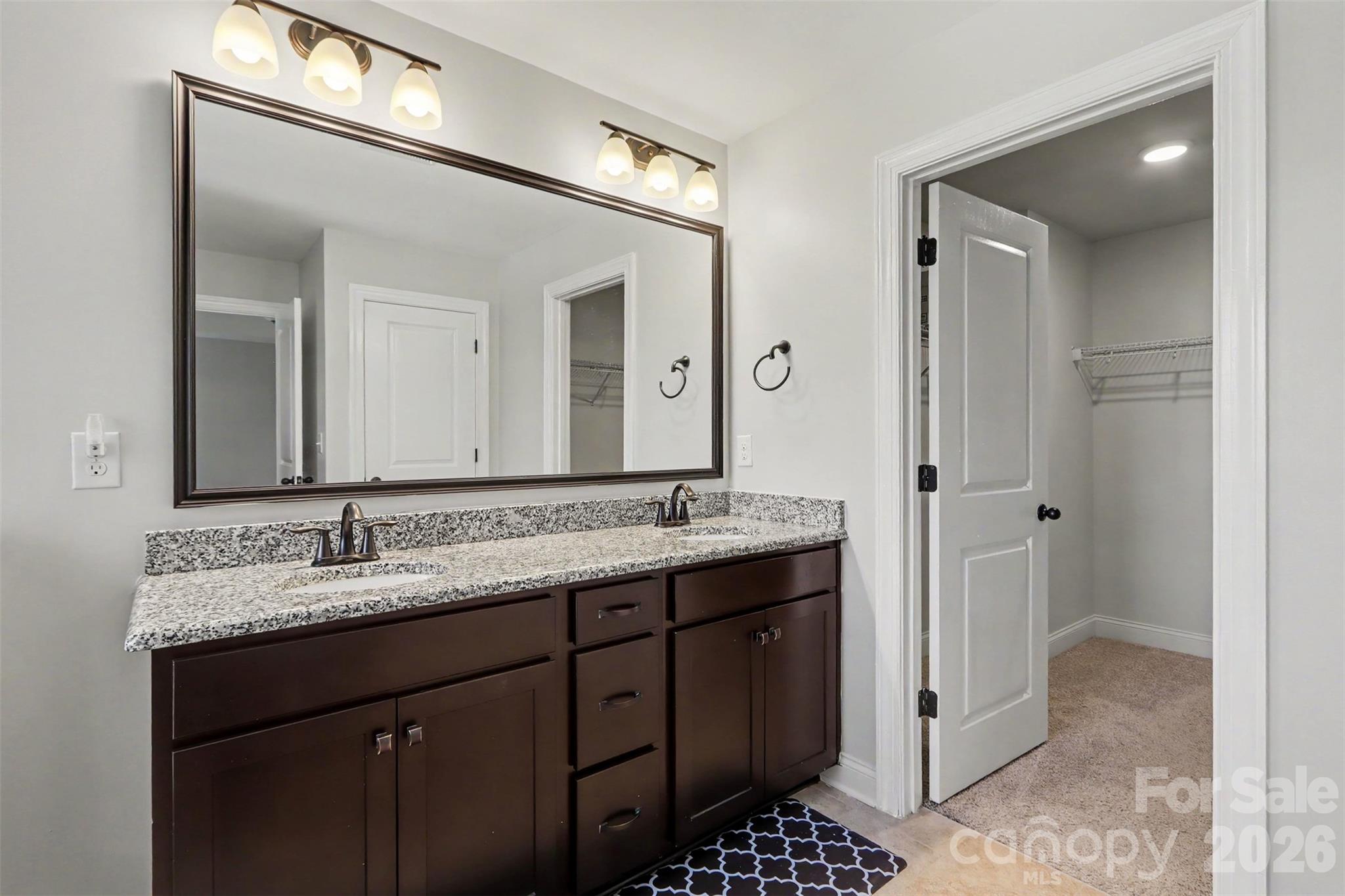 1518 Fieldwood Drive Property Photo 17