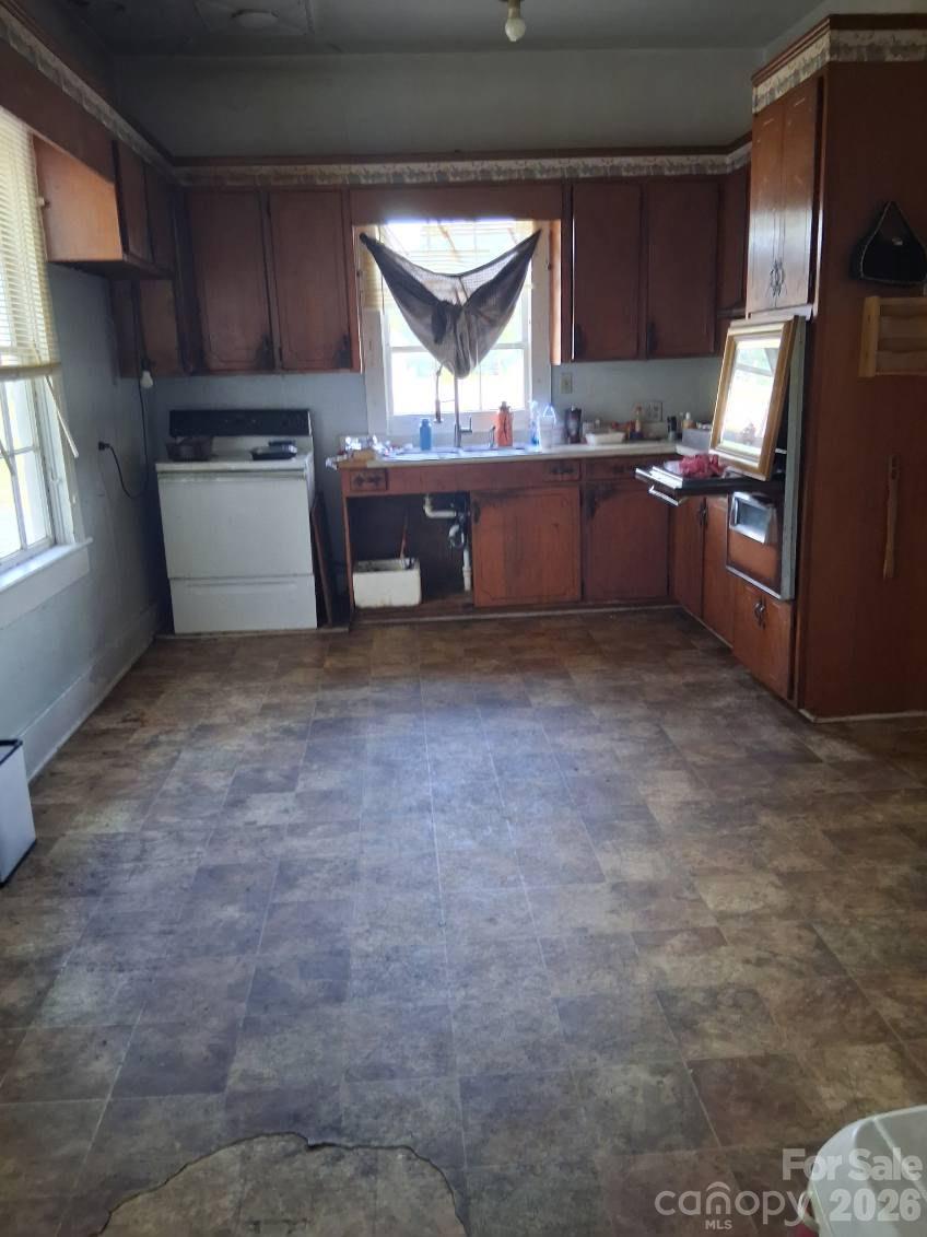 917 Osborne Avenue Property Photo 7