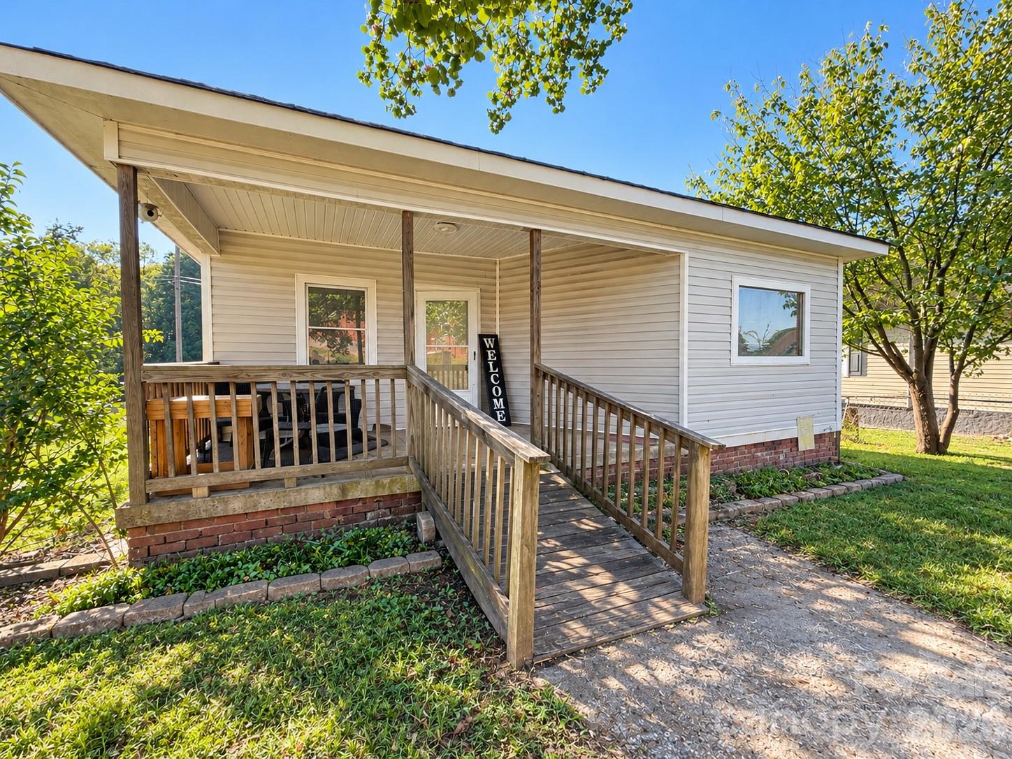 1727 Spencer Mountain Road Property Photo 2