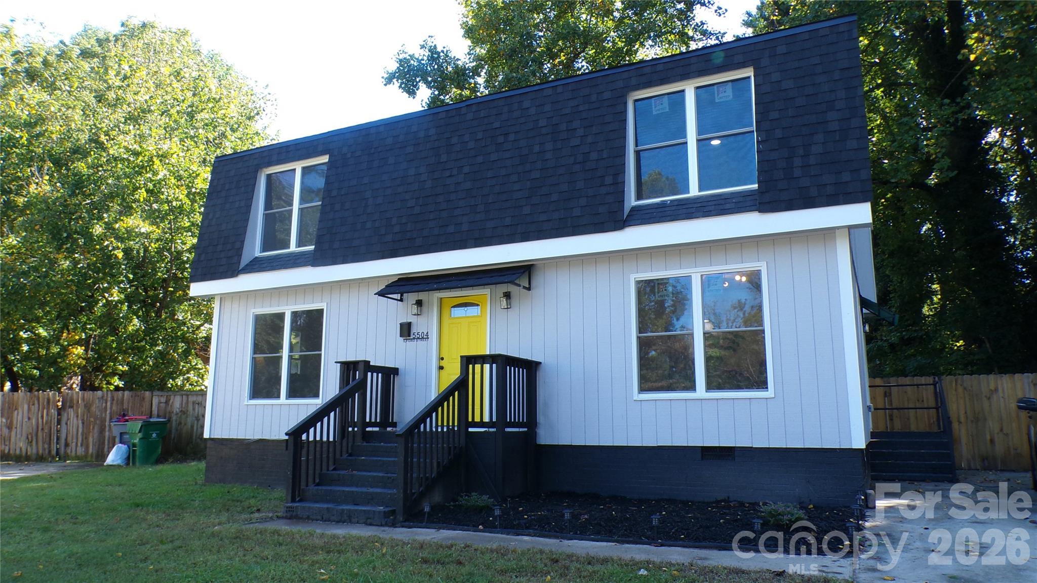 5504 Ilford Street Property Photo 2
