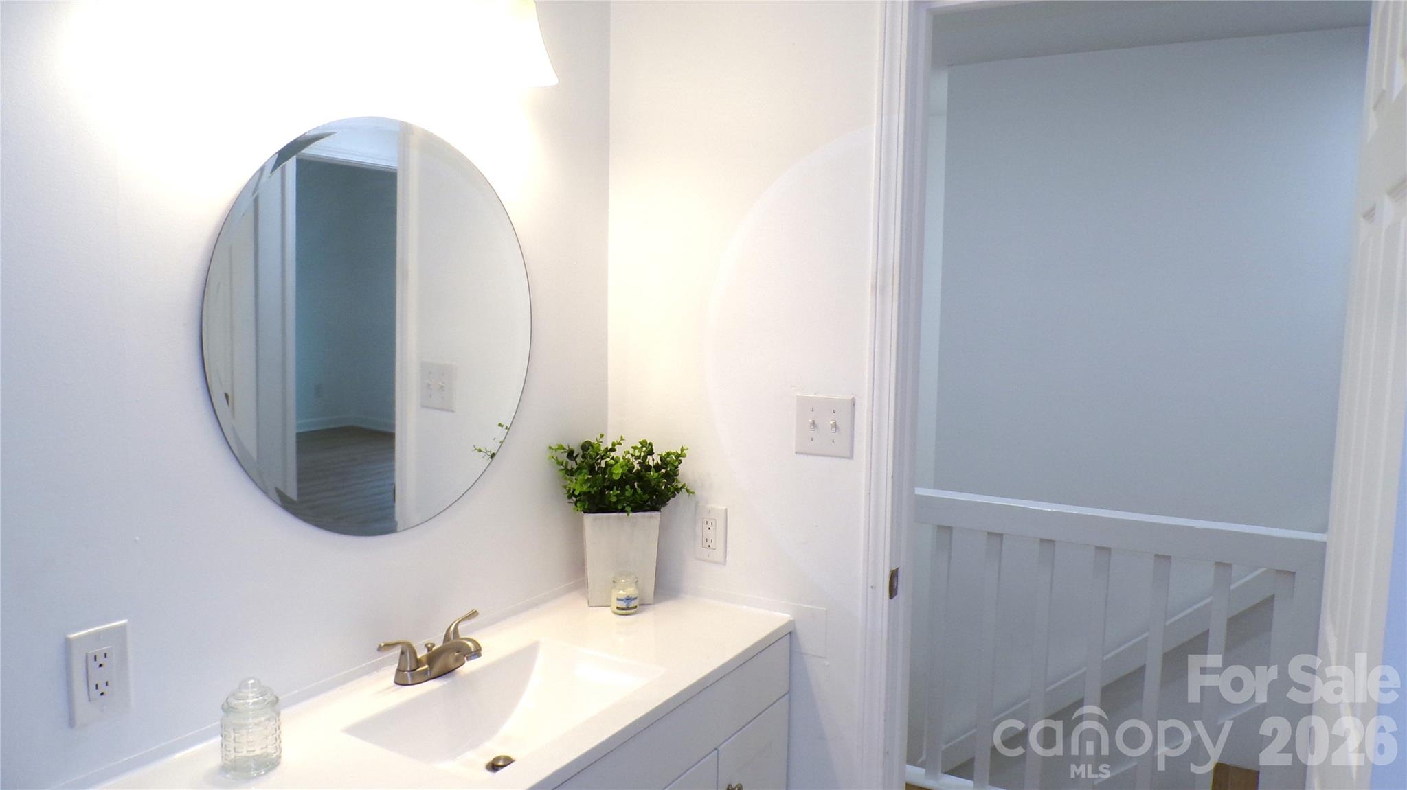 5504 Ilford Street Property Photo 20