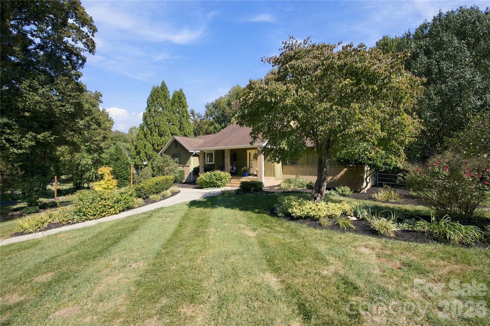 146 Renaissance Place Property Photo 4