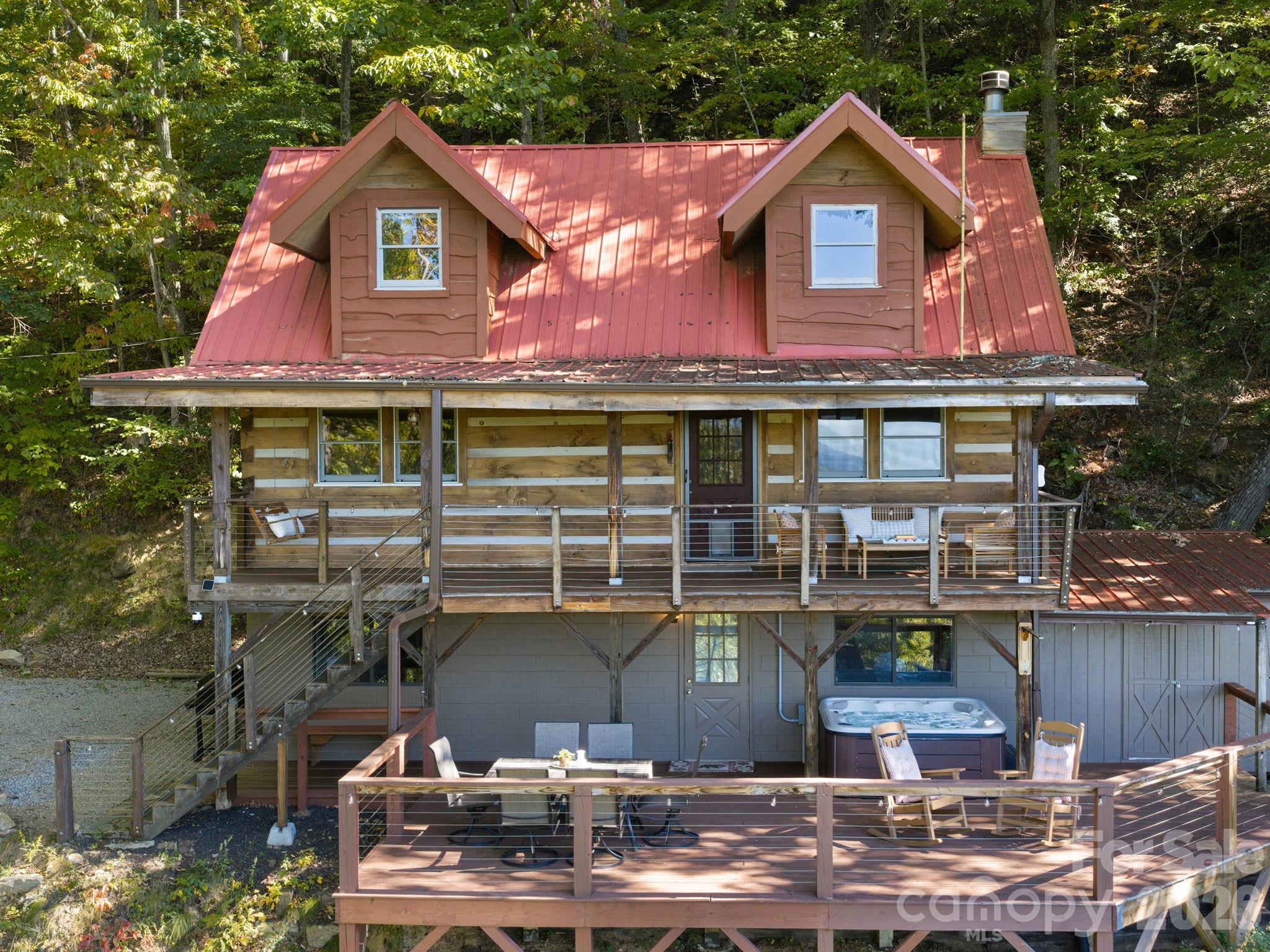 375 Daly Drive Property Photo 1