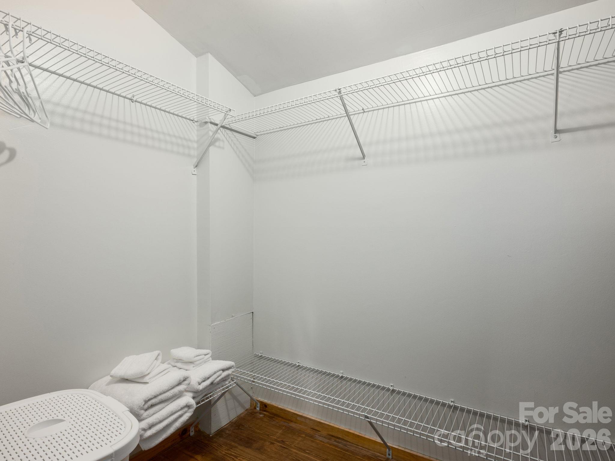 375 Daly Drive Property Photo 28