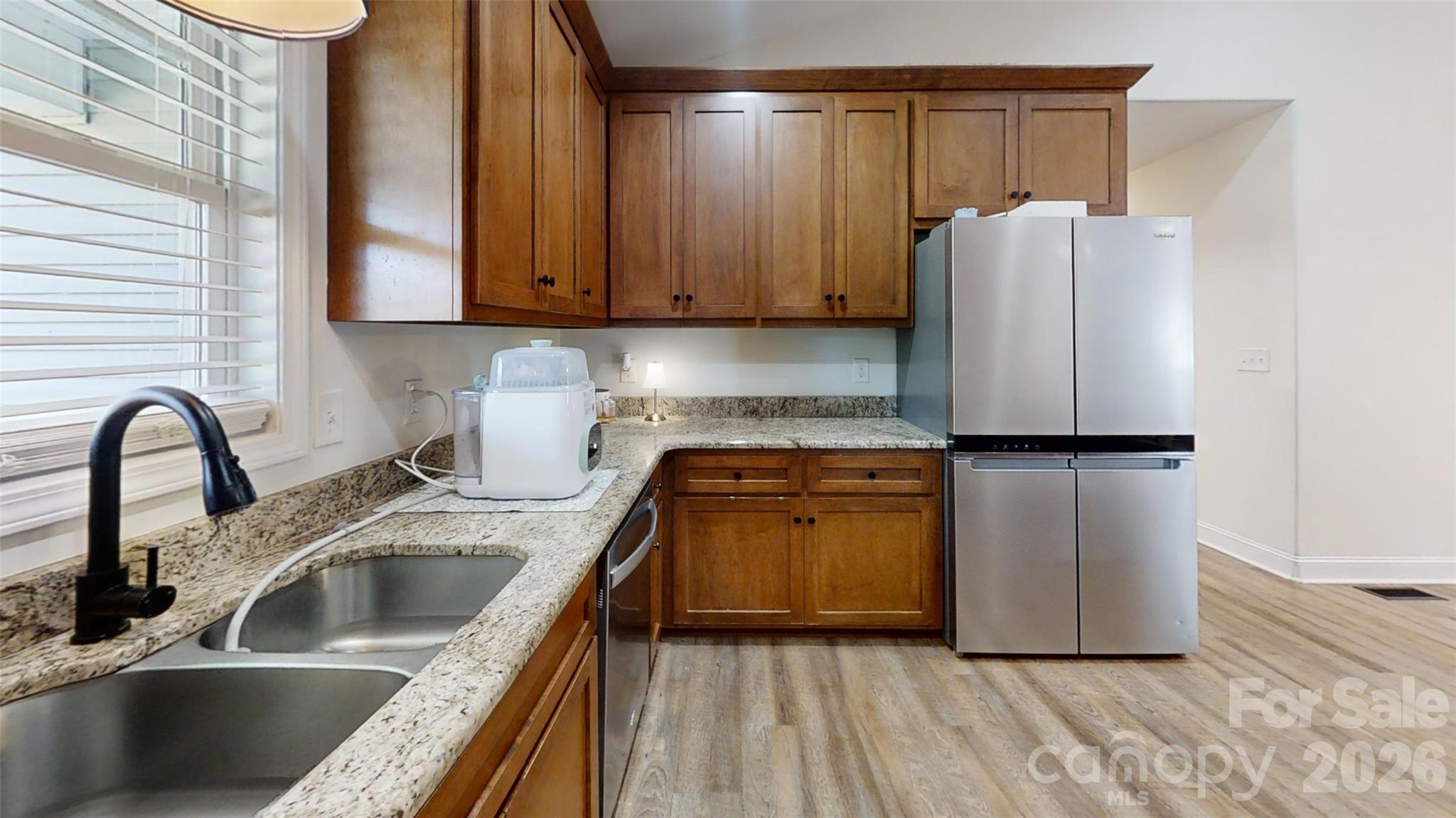 3923 Ritchie Road Property Photo 9