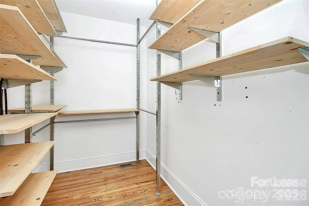 1326 Pinecrest Avenue Property Photo 21