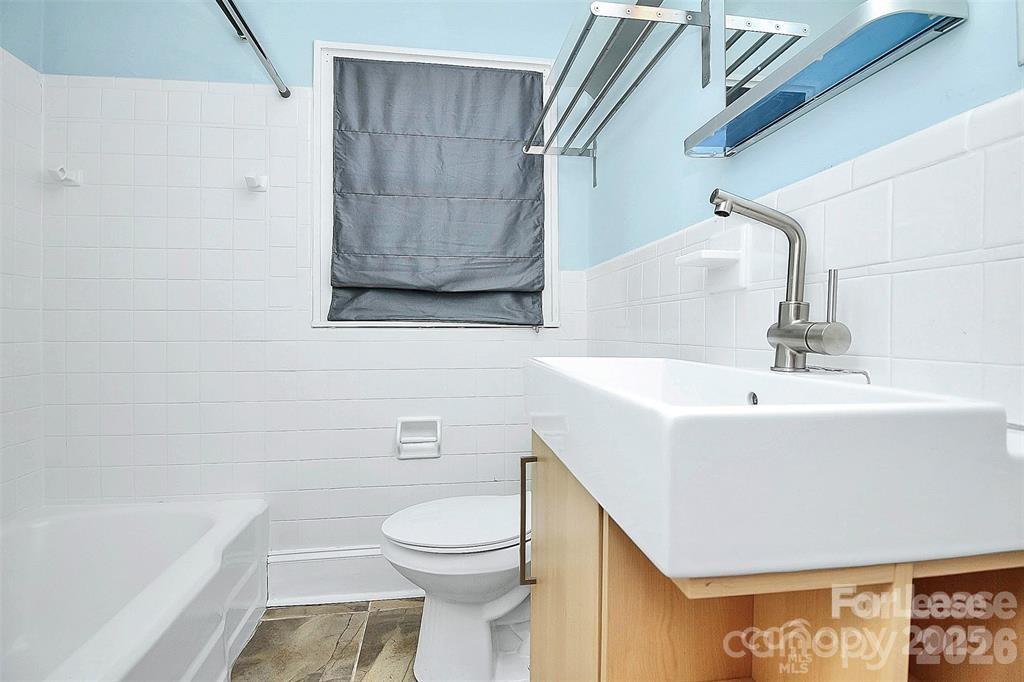 1326 Pinecrest Avenue Property Photo 27