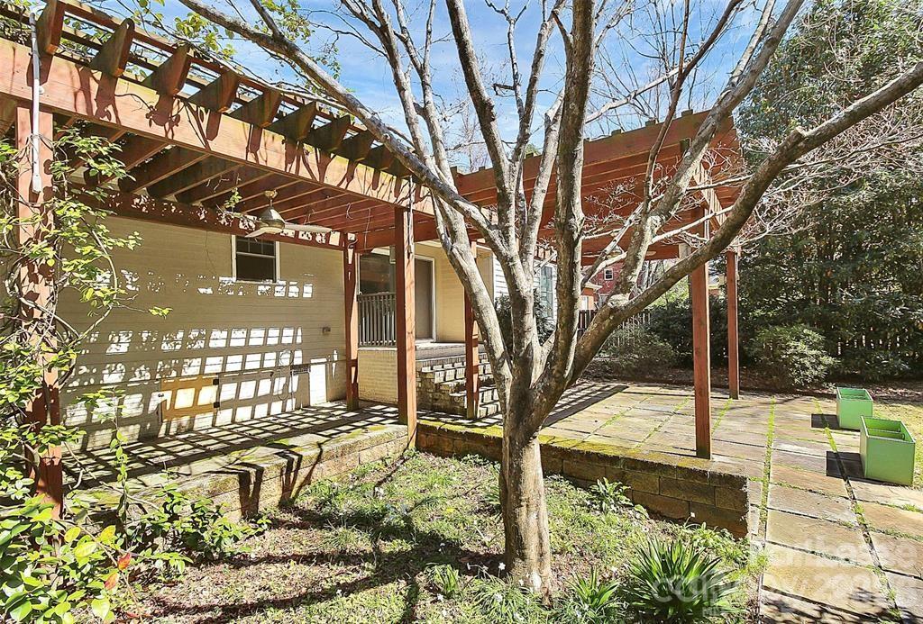 1326 Pinecrest Avenue Property Photo 33