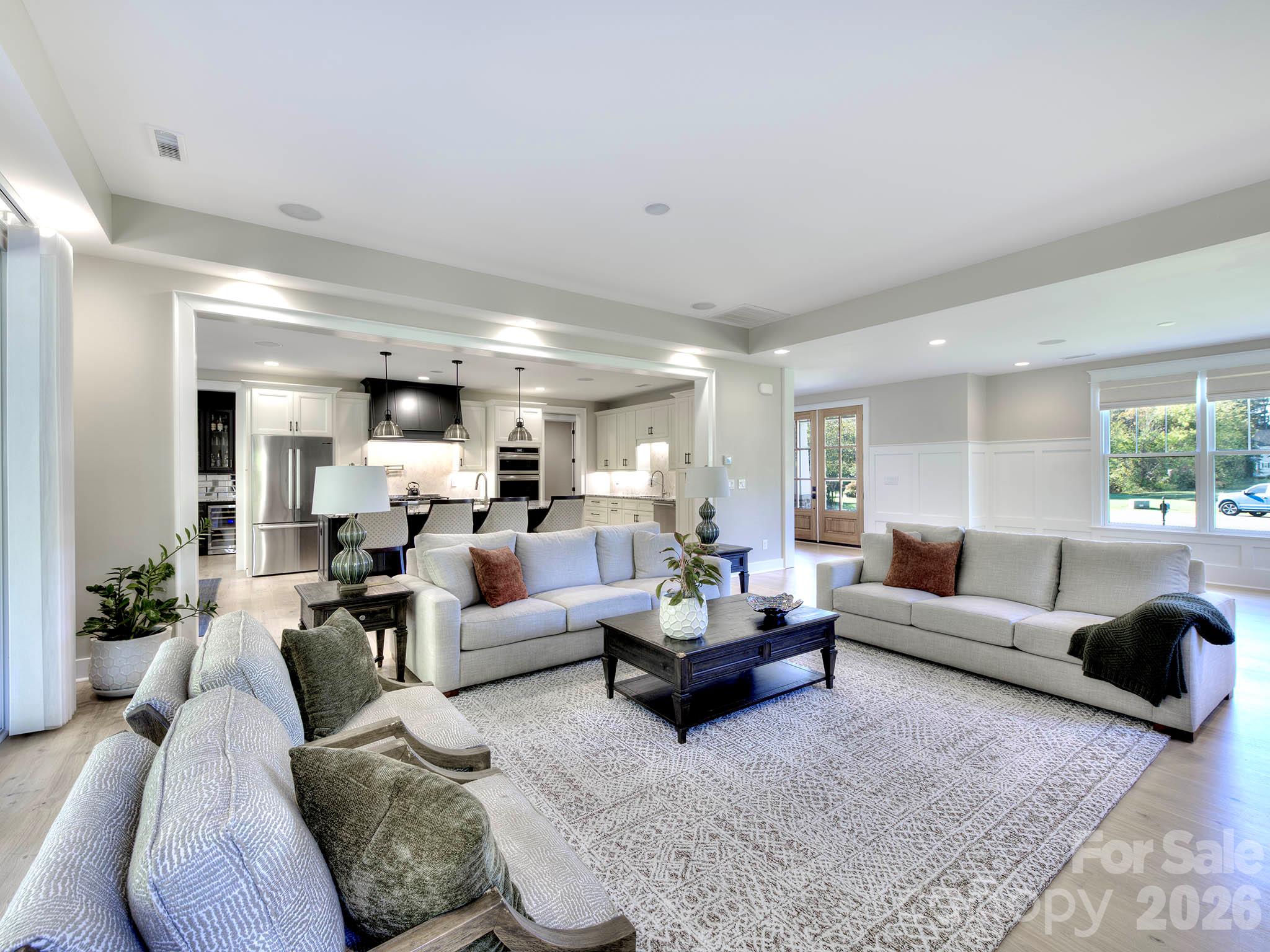 8833 Kerns Meadow Lane Property Photo 8