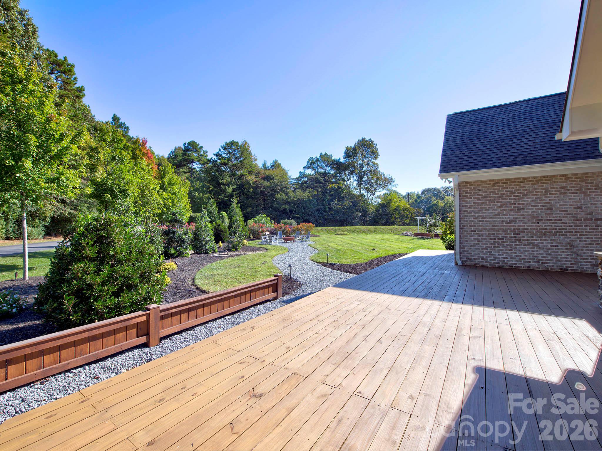 8833 Kerns Meadow Lane Property Photo 10