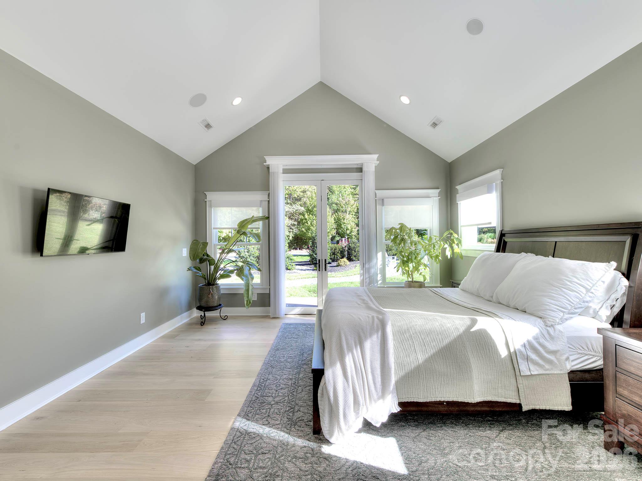 8833 Kerns Meadow Lane Property Photo 19