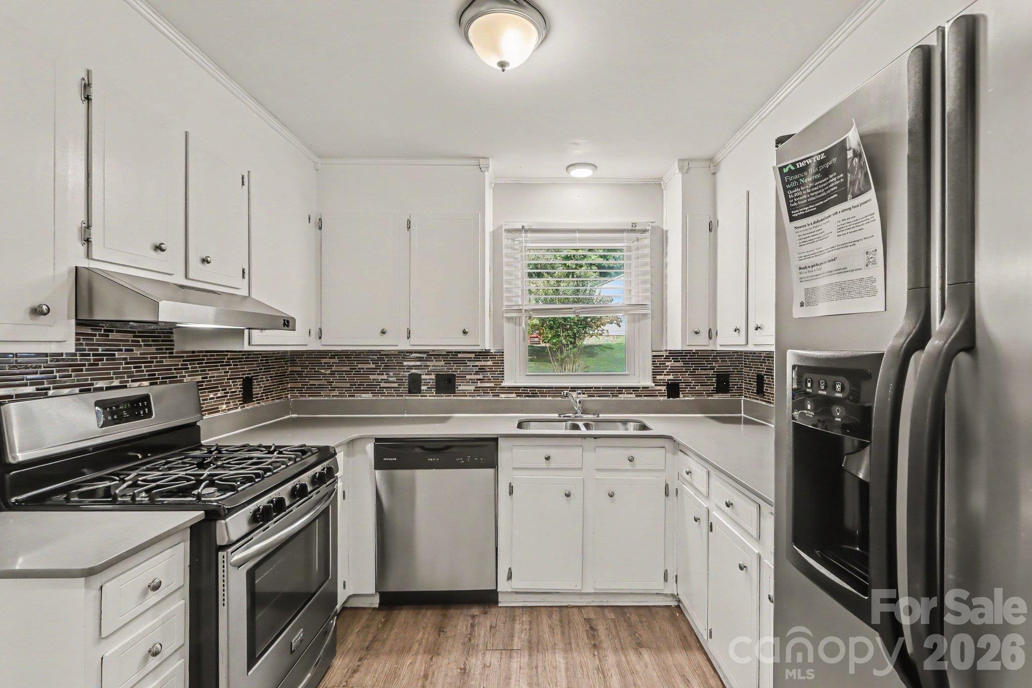 8204 Strawberry Point Drive Property Photo 6