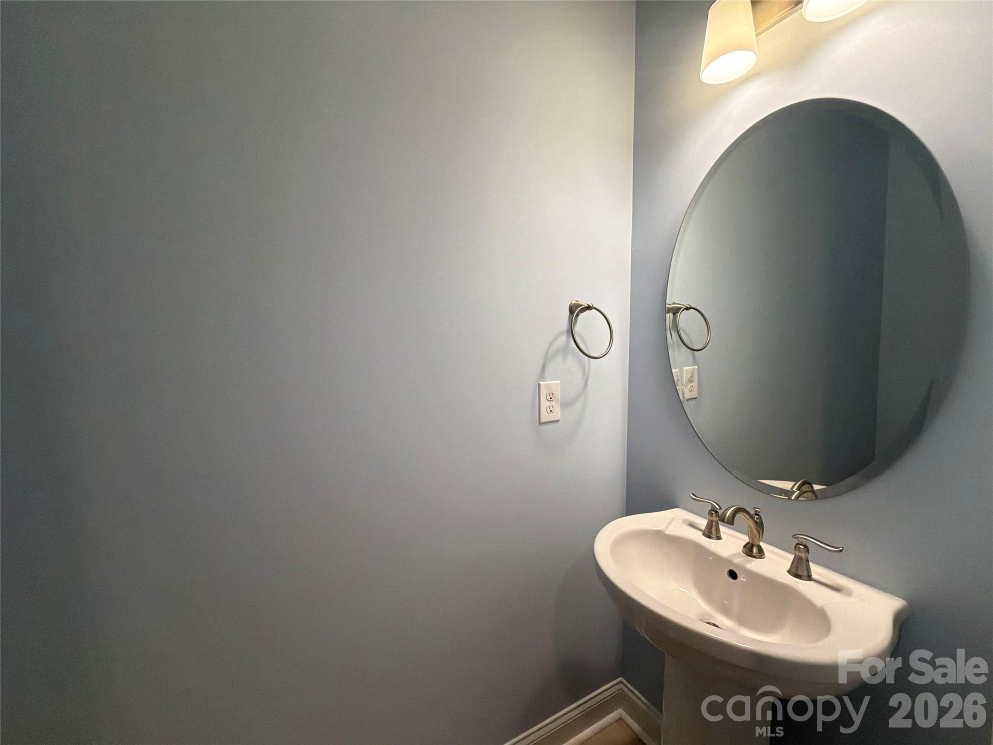 4237 Island Fox Lane Property Photo 10