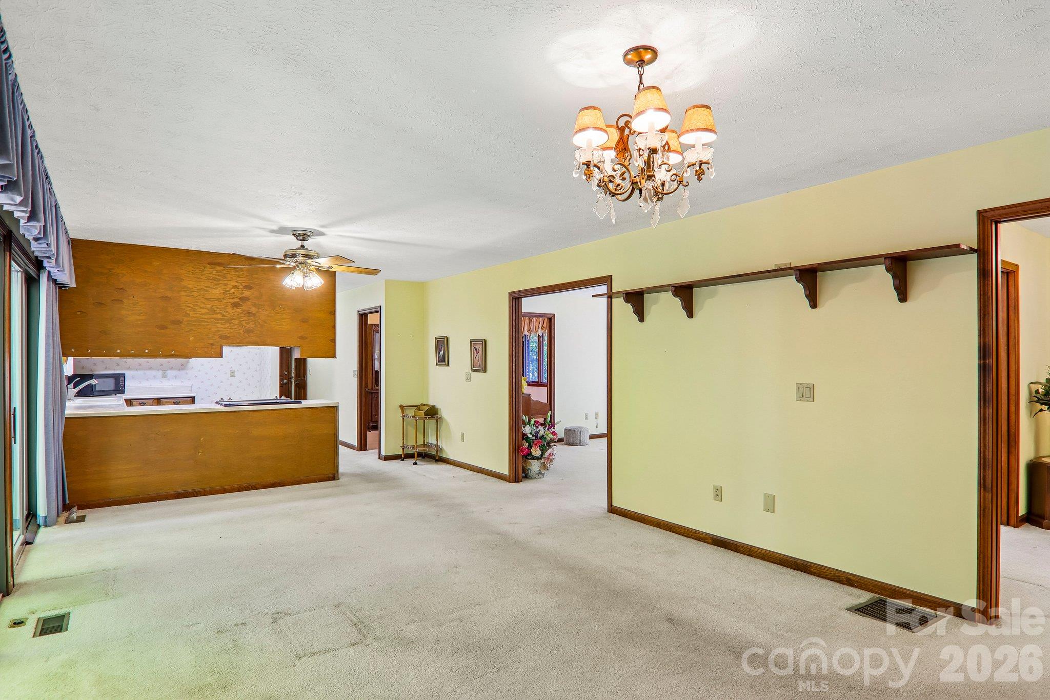 198 Woods End Drive Property Photo 13