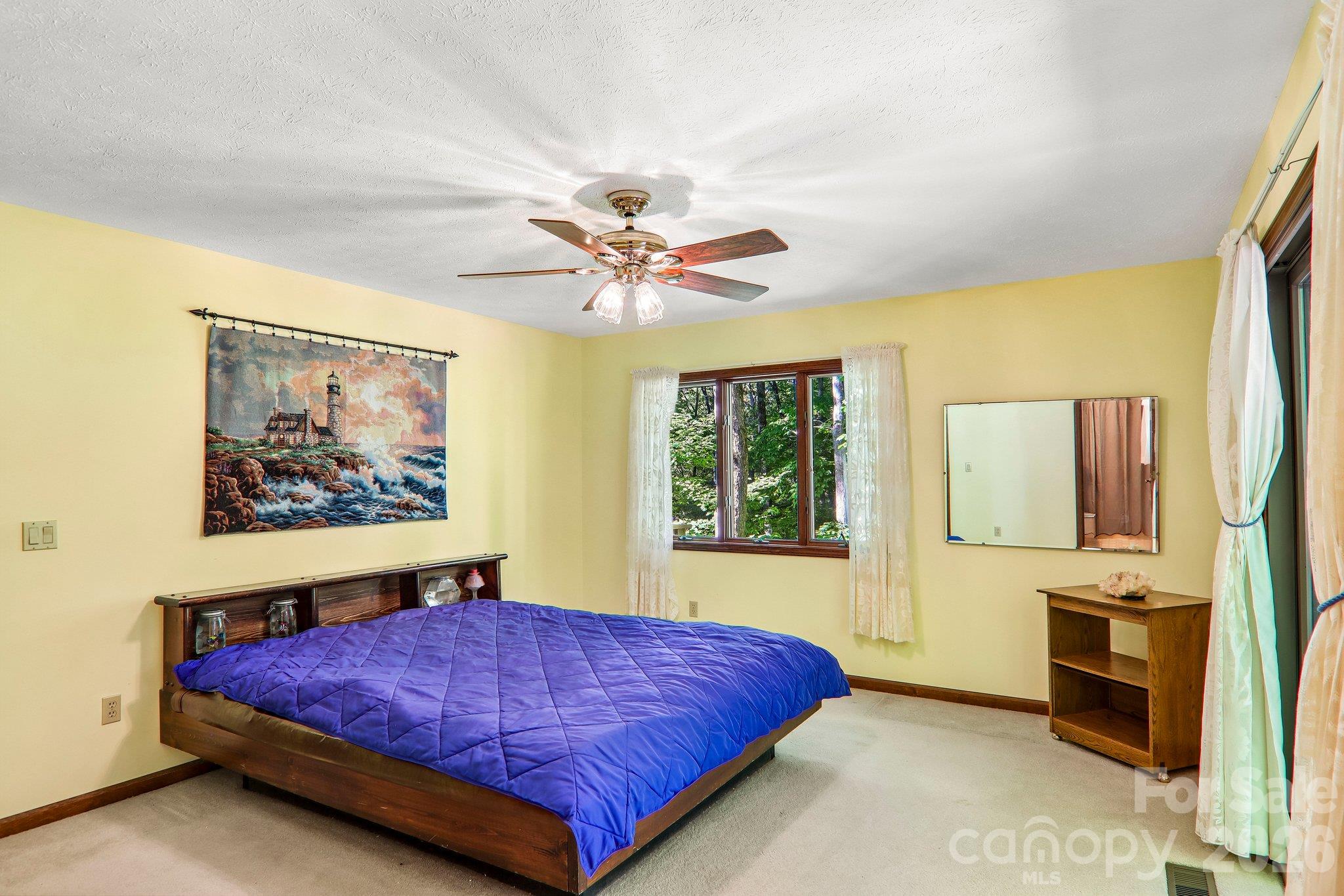 198 Woods End Drive Property Photo 15