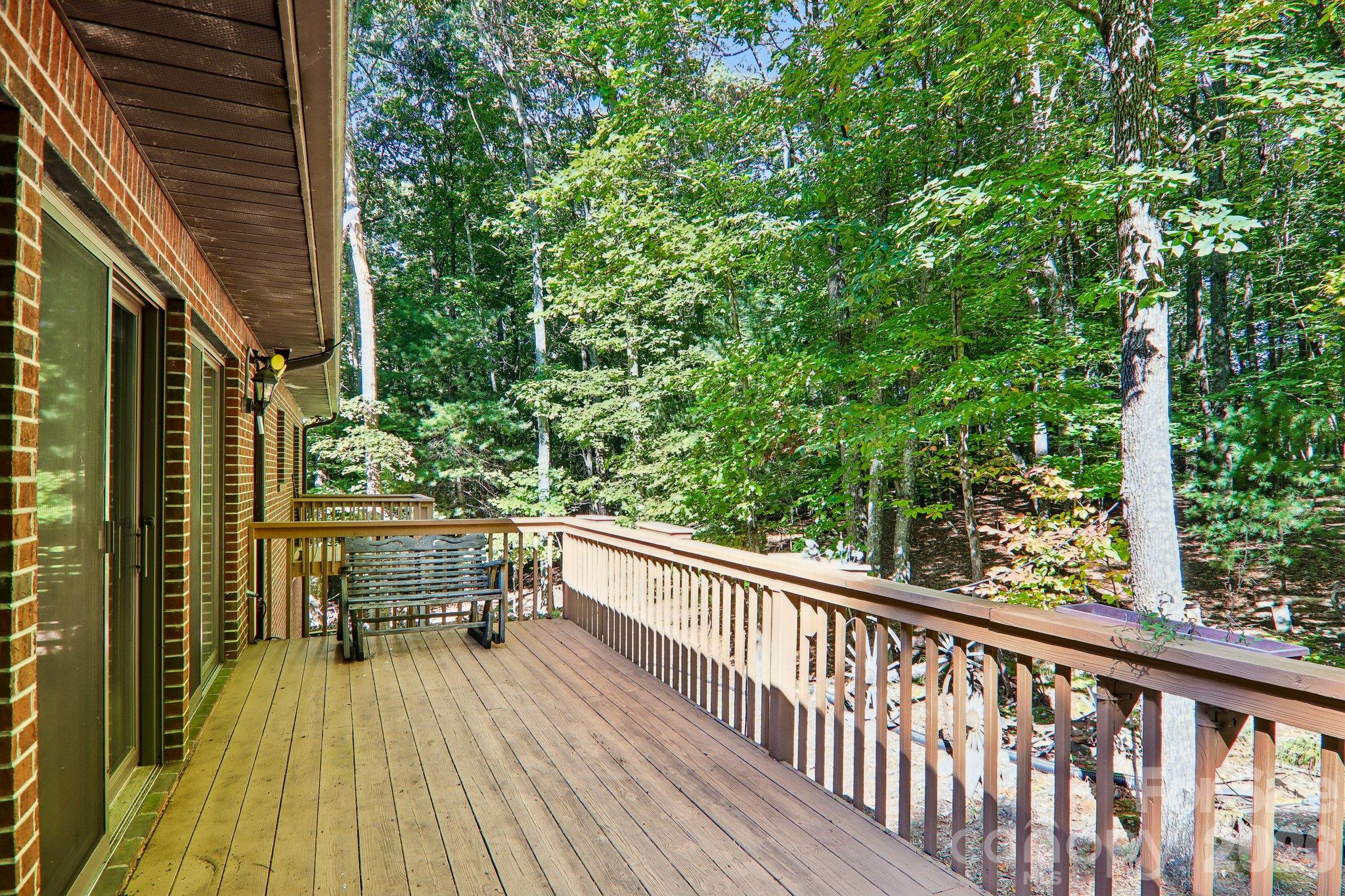 198 Woods End Drive Property Photo 25