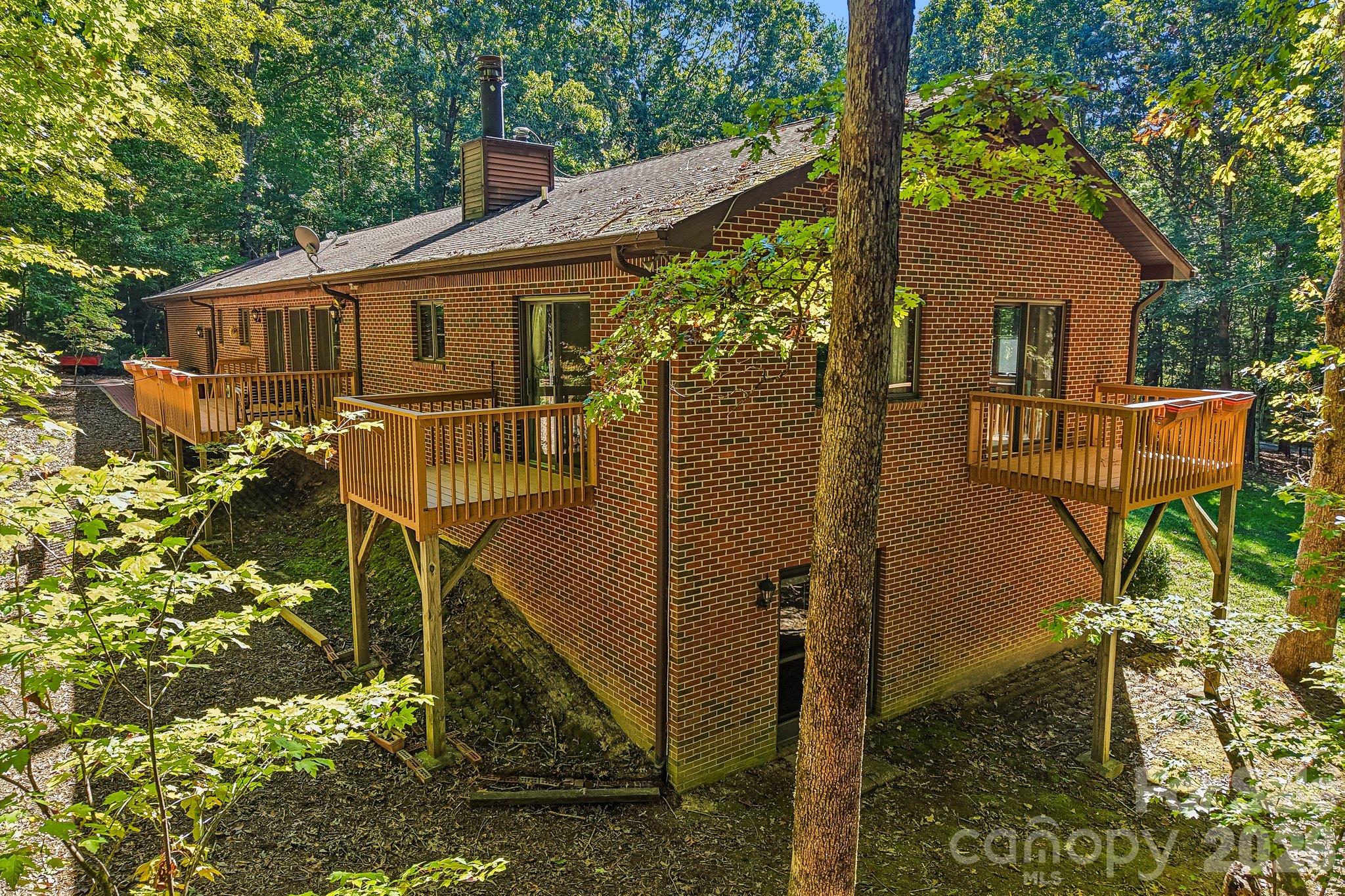 198 Woods End Drive Property Photo 29