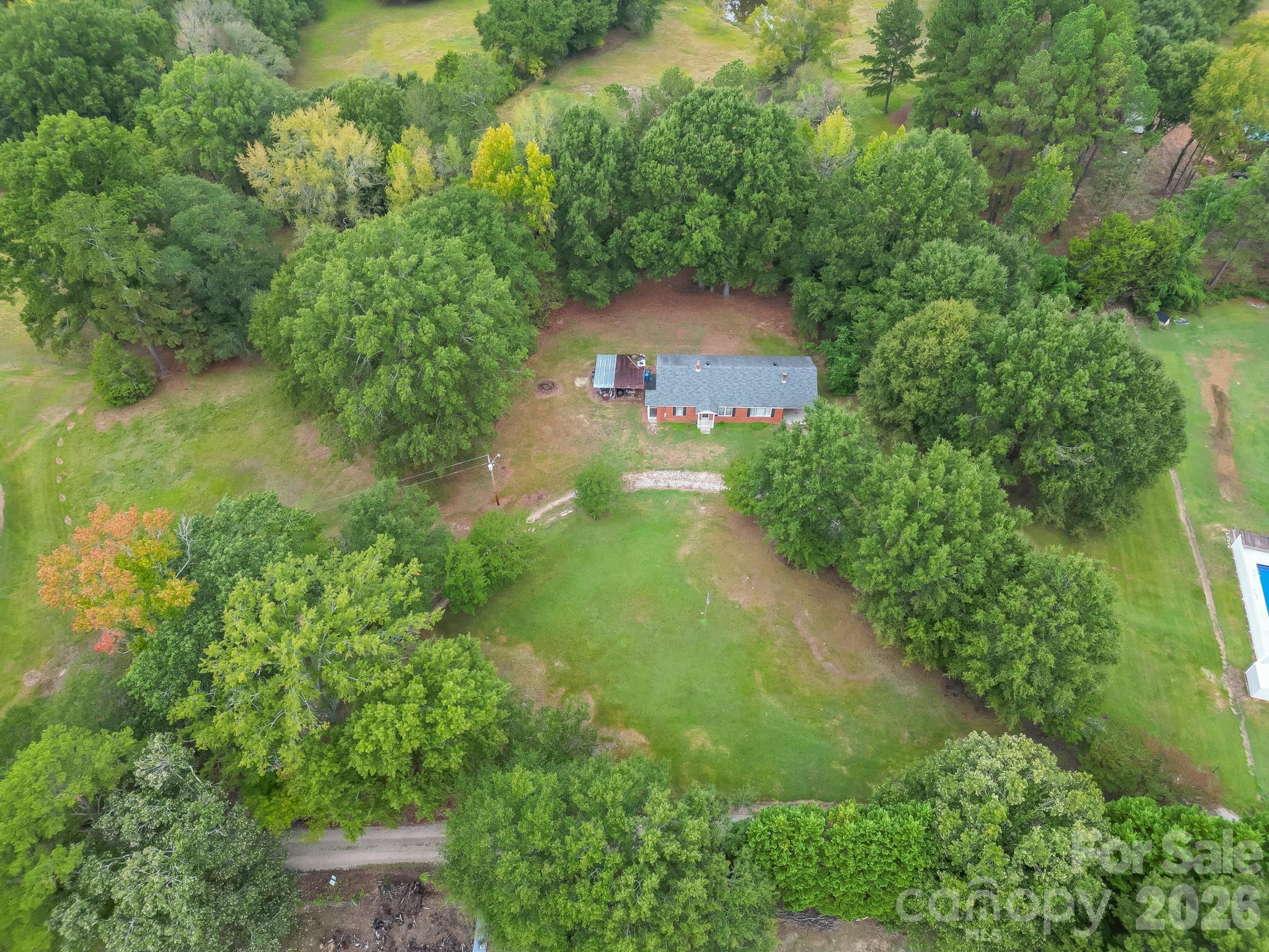 1726 Denton Hill Road Property Photo 5