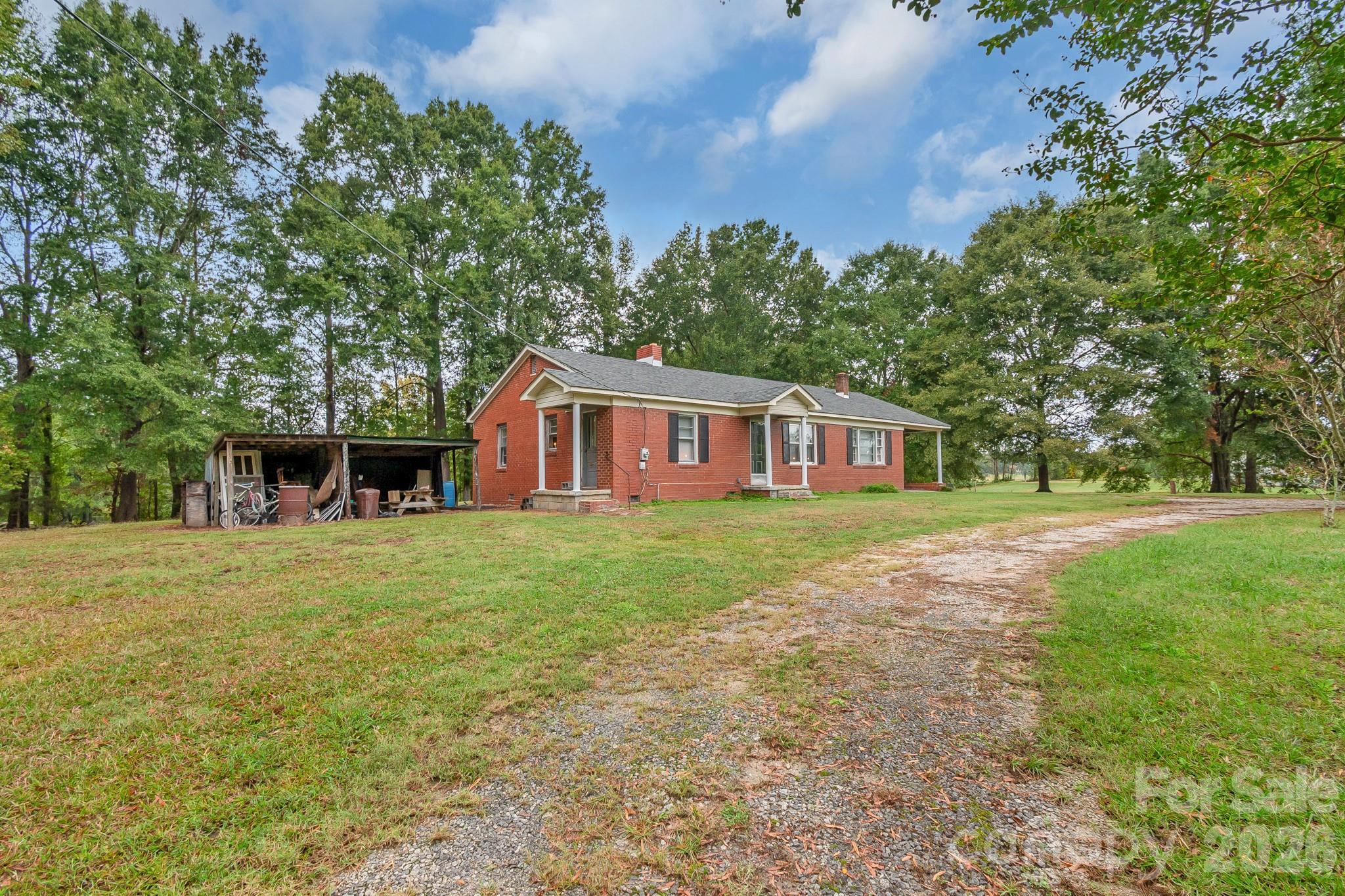 1726 Denton Hill Road Property Photo 8