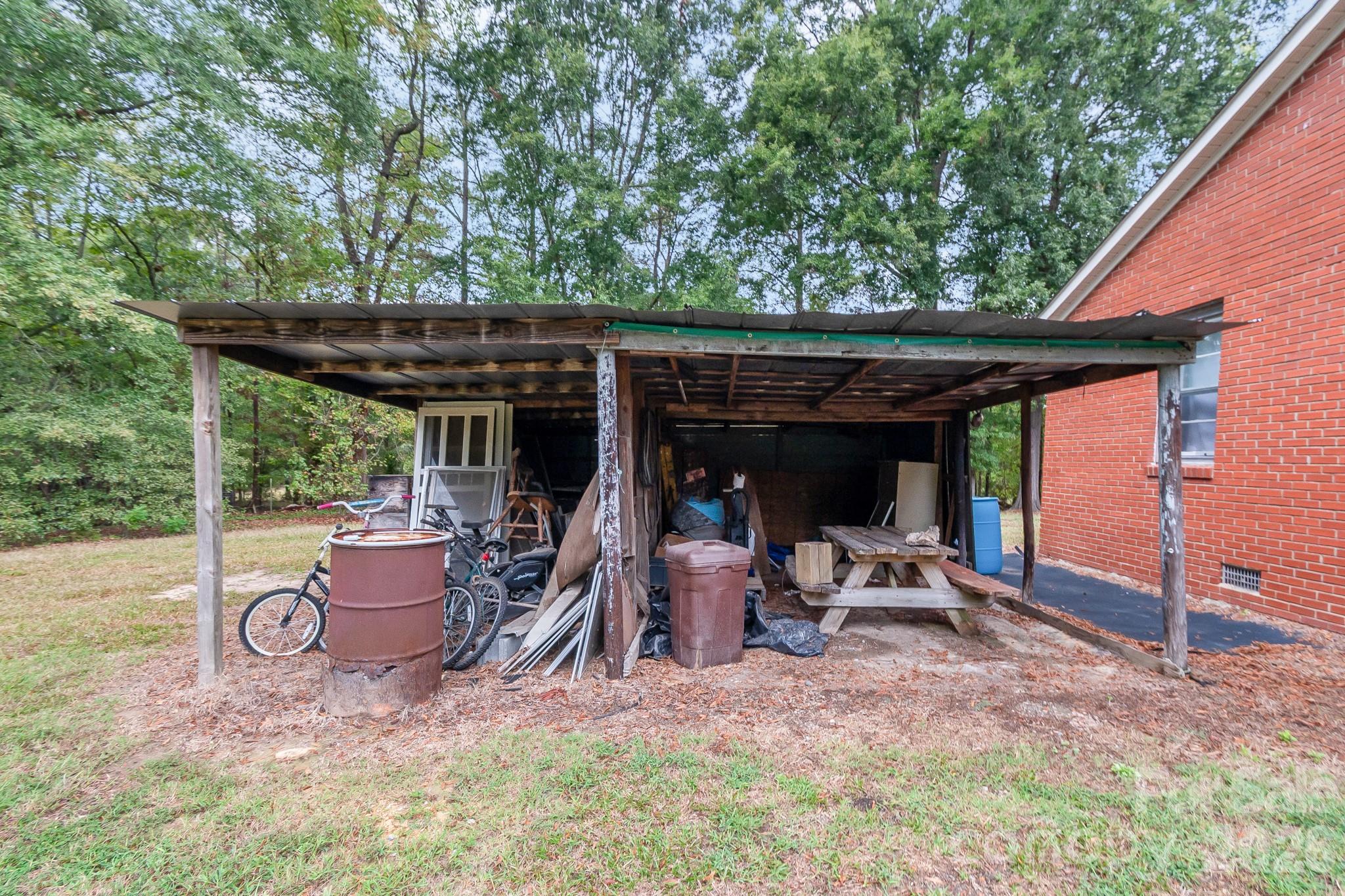 1726 Denton Hill Road Property Photo 33
