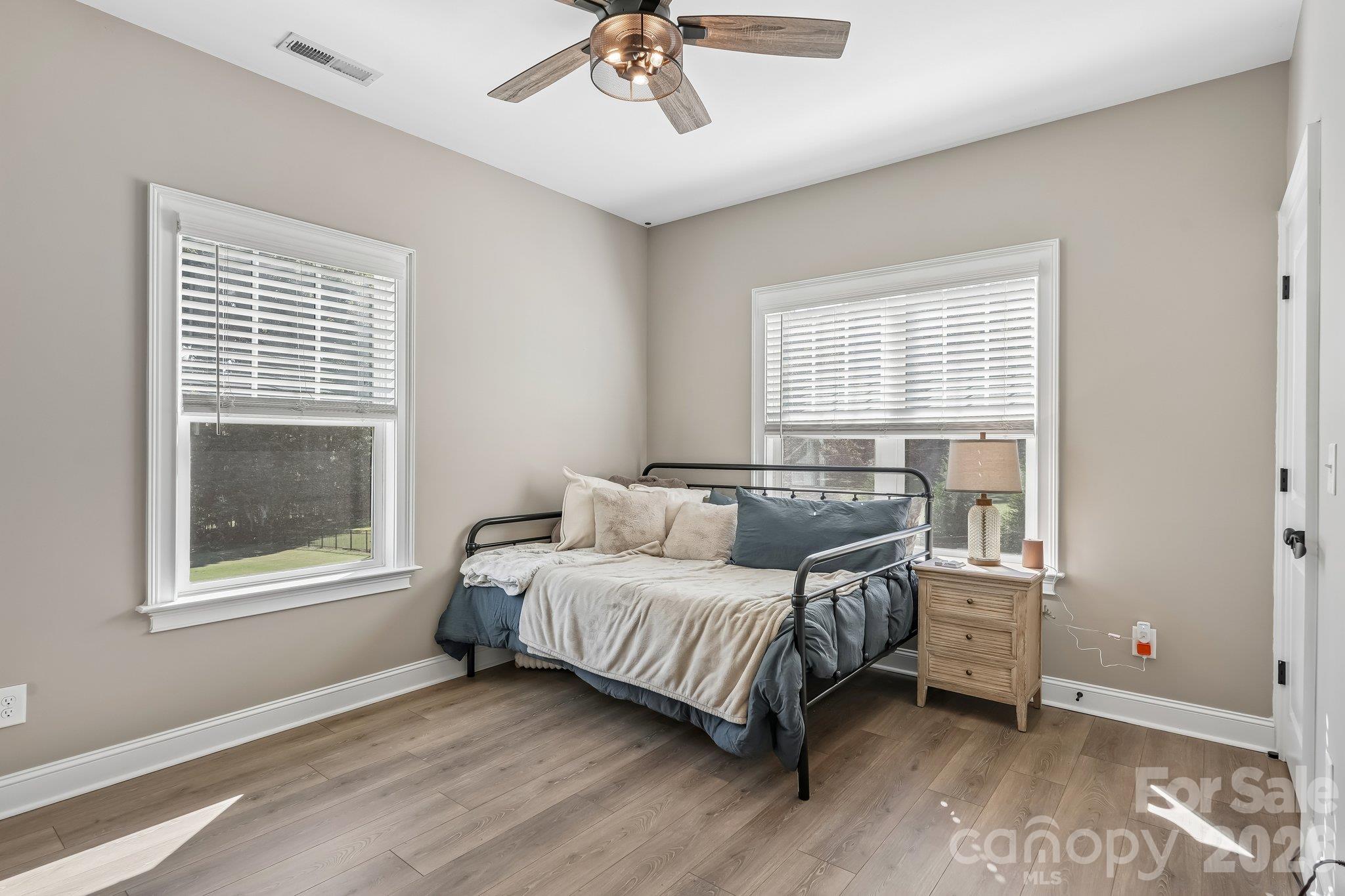 952 Armstrong Road Property Photo 18