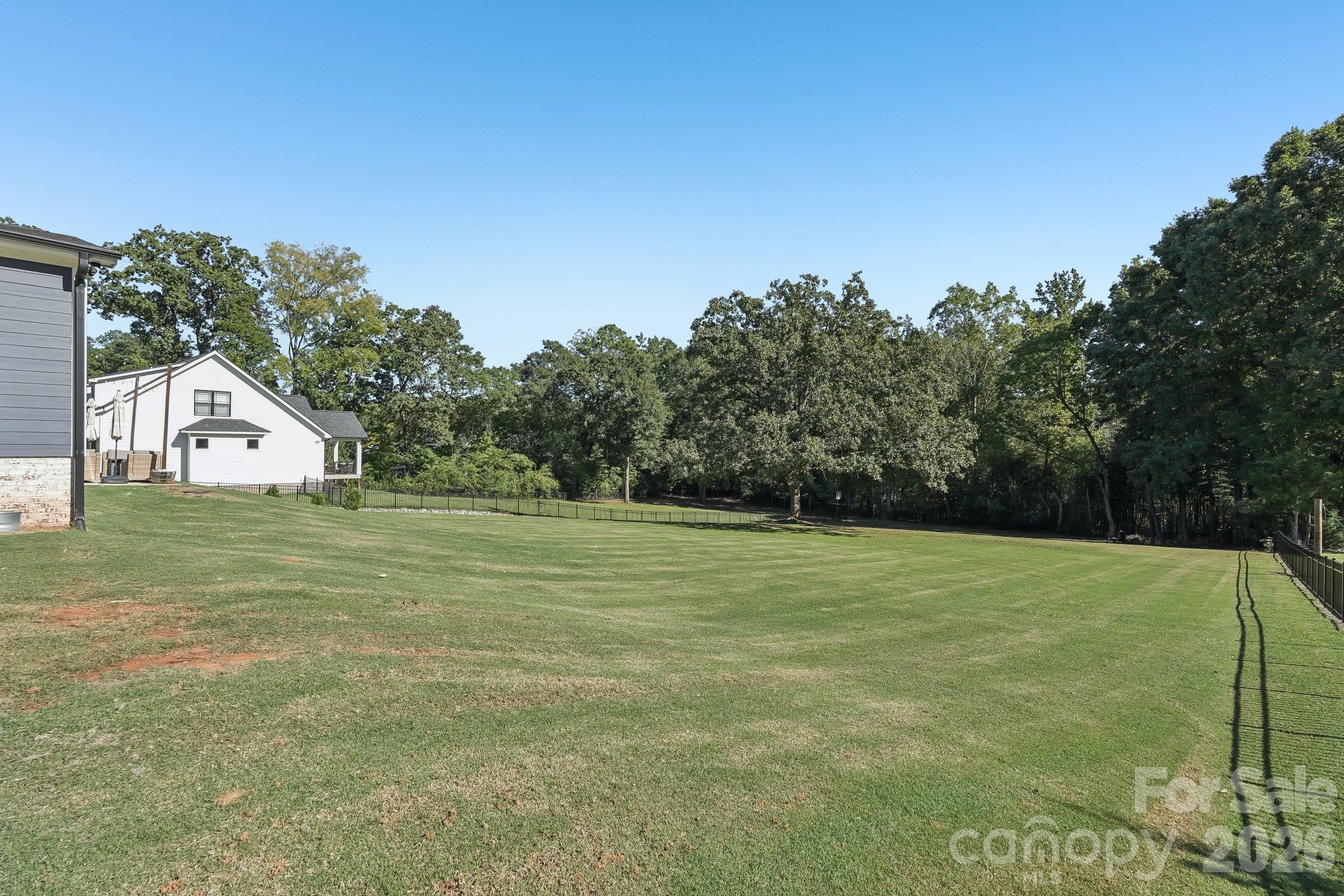 952 Armstrong Road Property Photo 45