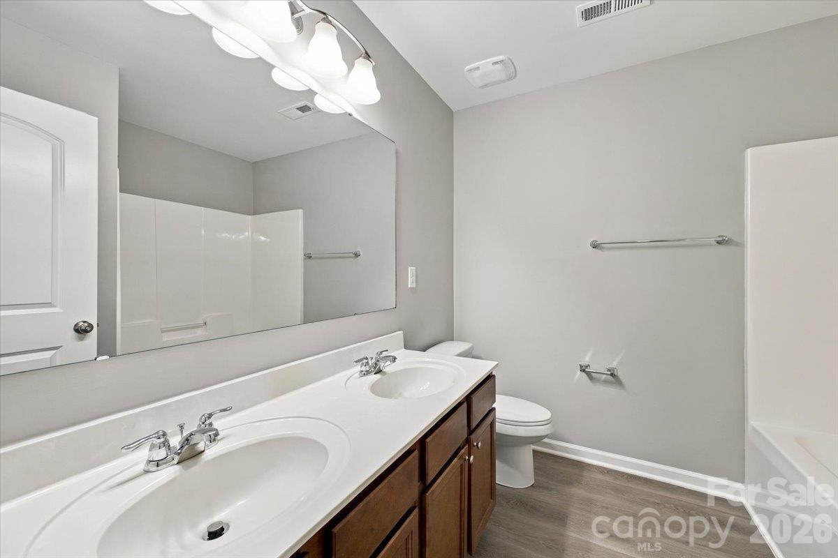 3724 Martele Drive Property Photo 28