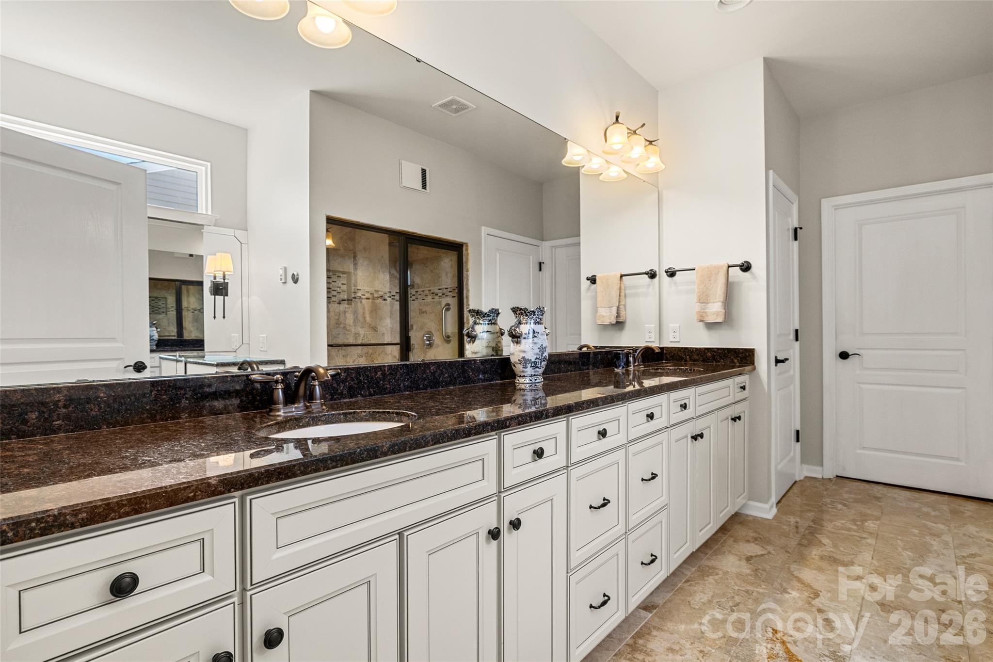 2010 Bronze Leaf Drive Property Photo 27