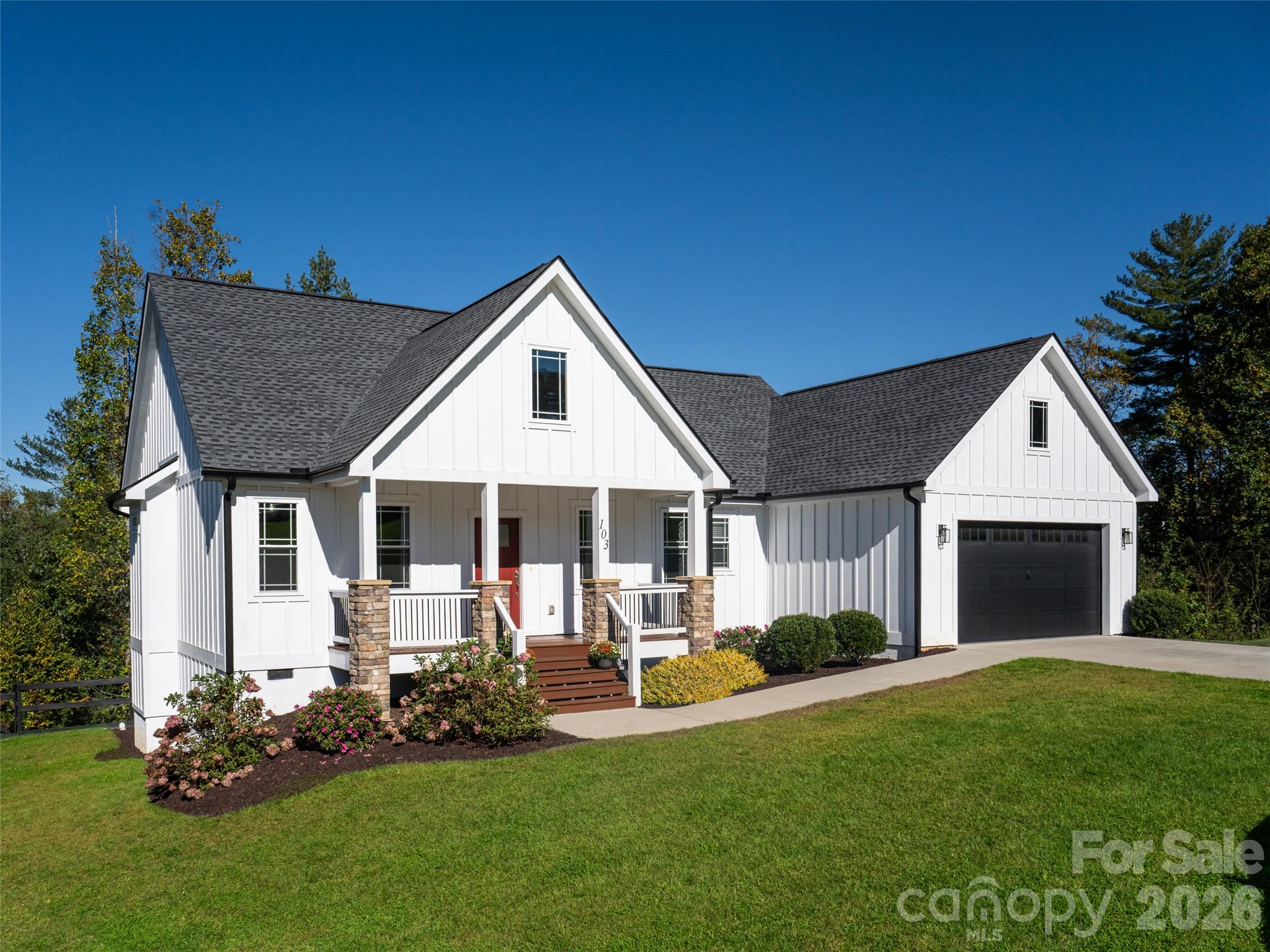 103 Hayes Ridge Lane Property Photo 1