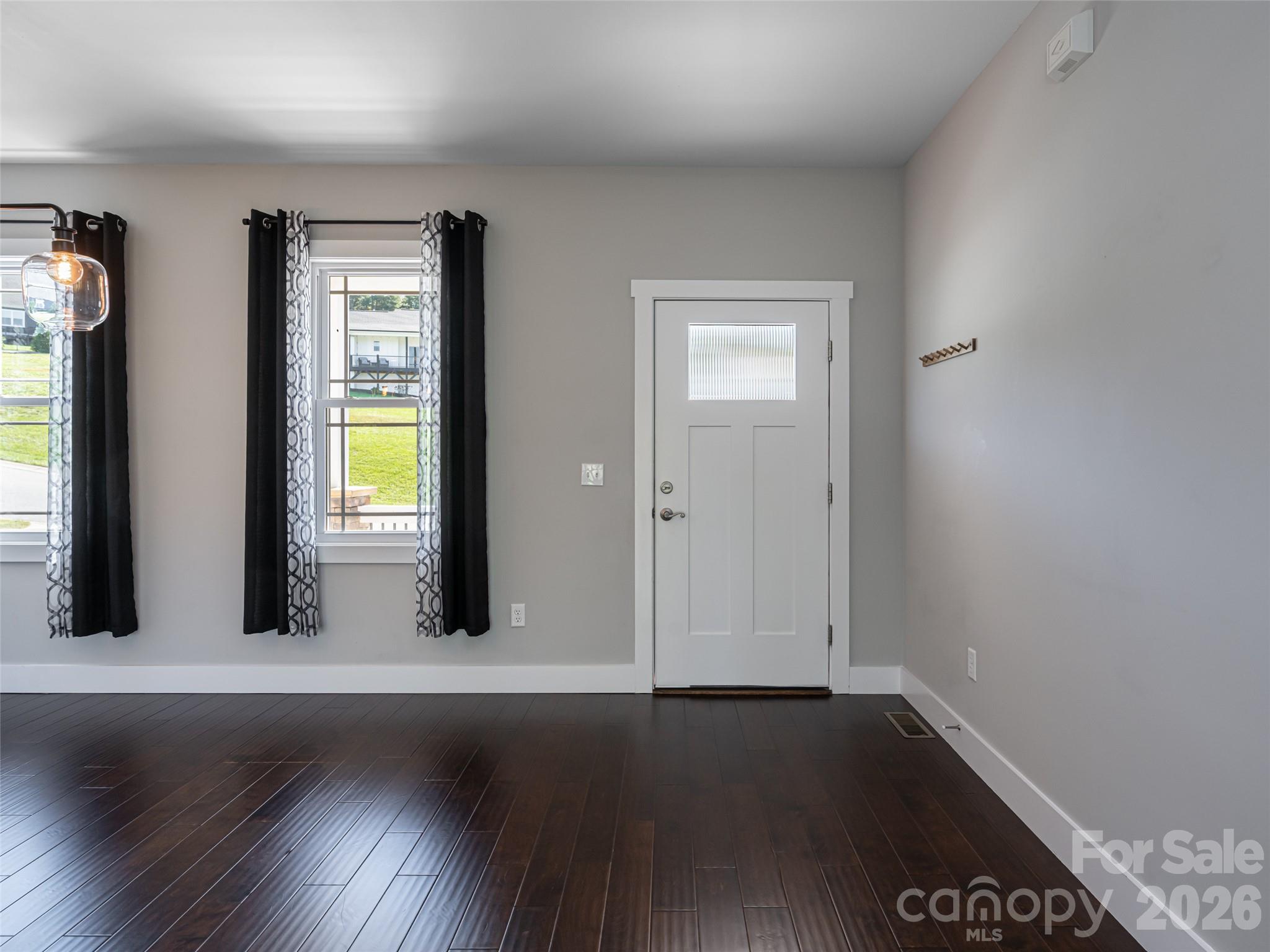 103 Hayes Ridge Lane Property Photo 6