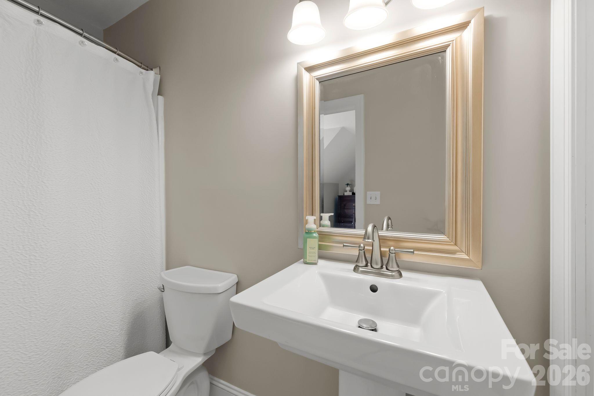 2316 Caernarfon Lane Property Photo 29