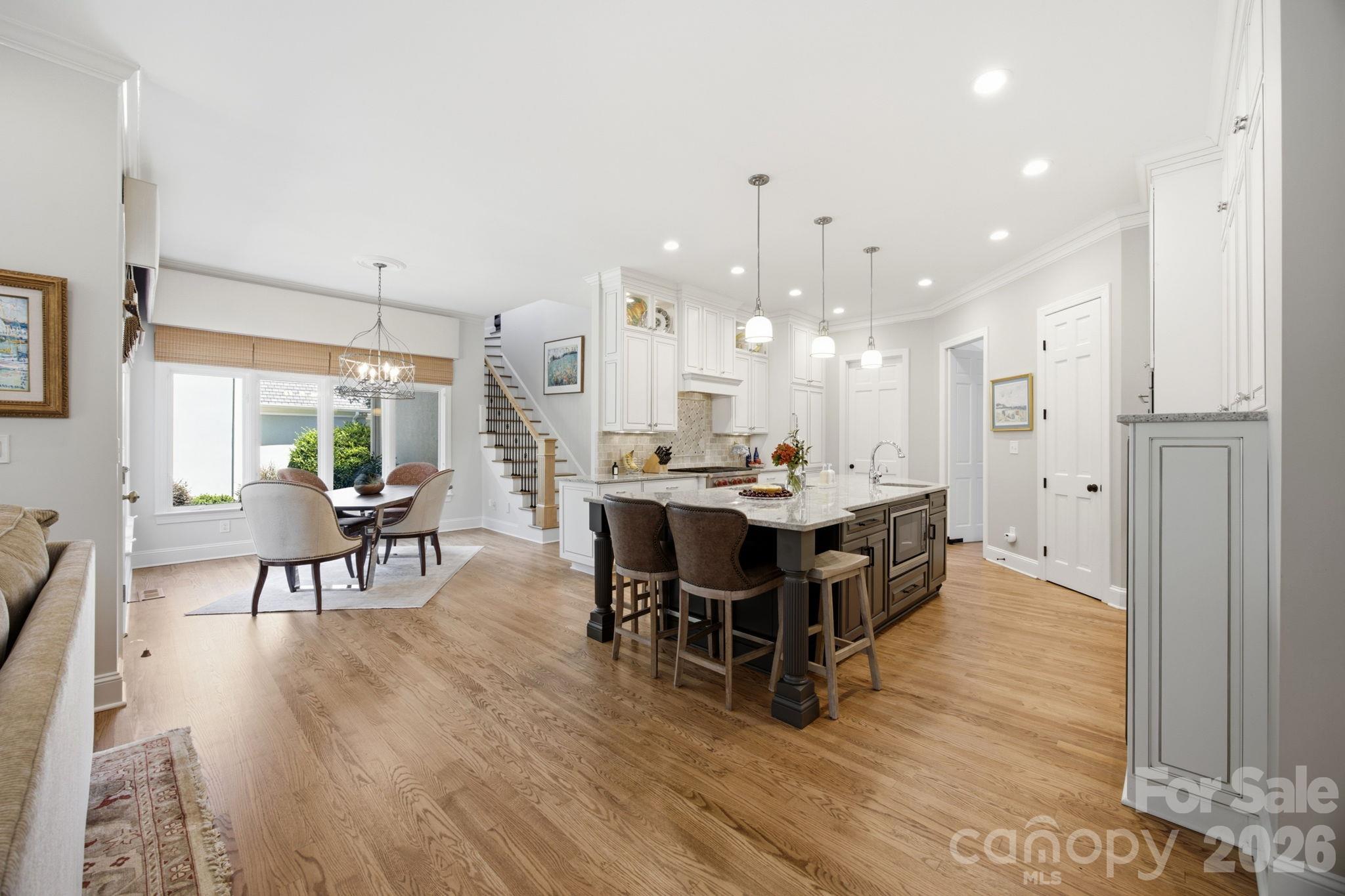 18416 Peninsula Club Drive Property Photo 4