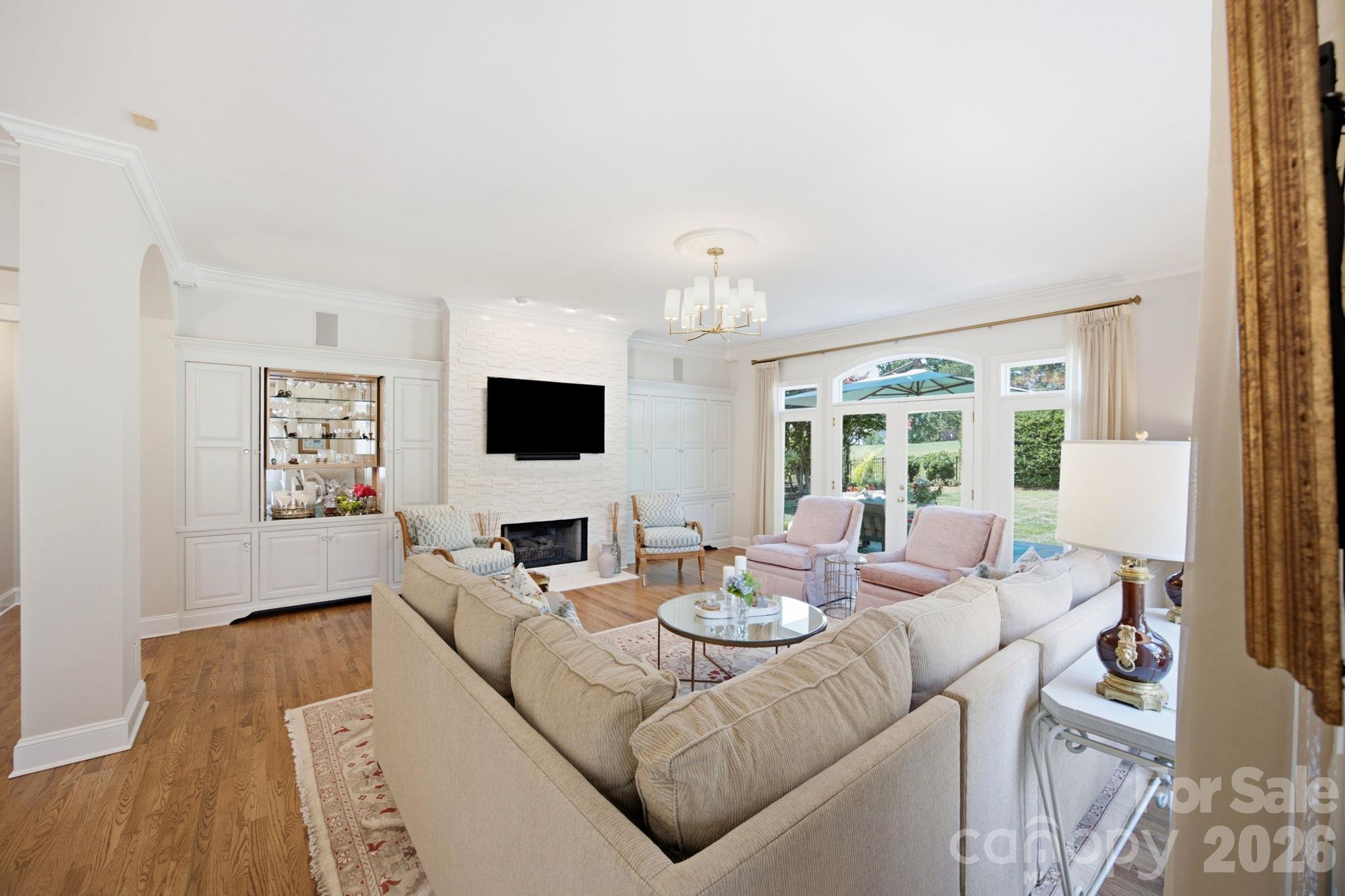 18416 Peninsula Club Drive Property Photo 15