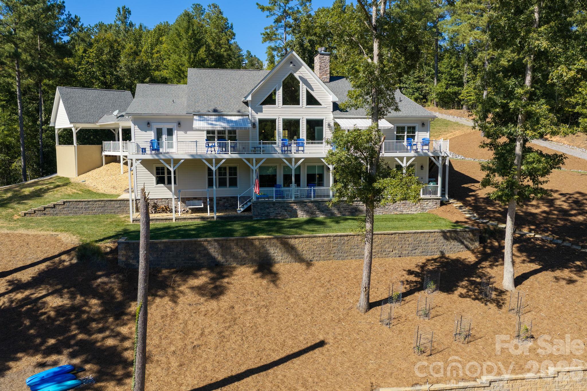 6810 Mcgalliard Pointe Drive Property Photo 2