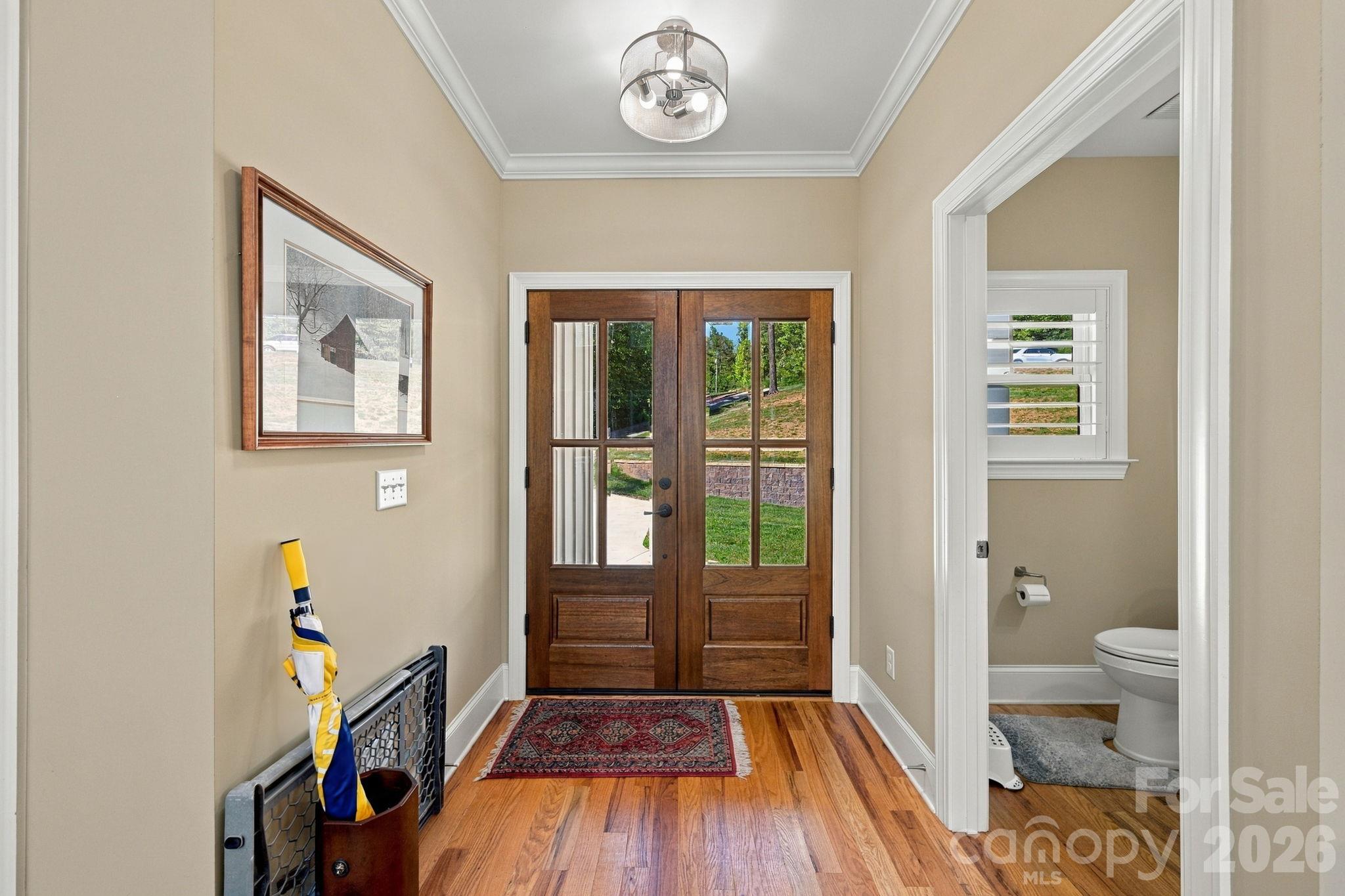 6810 Mcgalliard Pointe Drive Property Photo 5